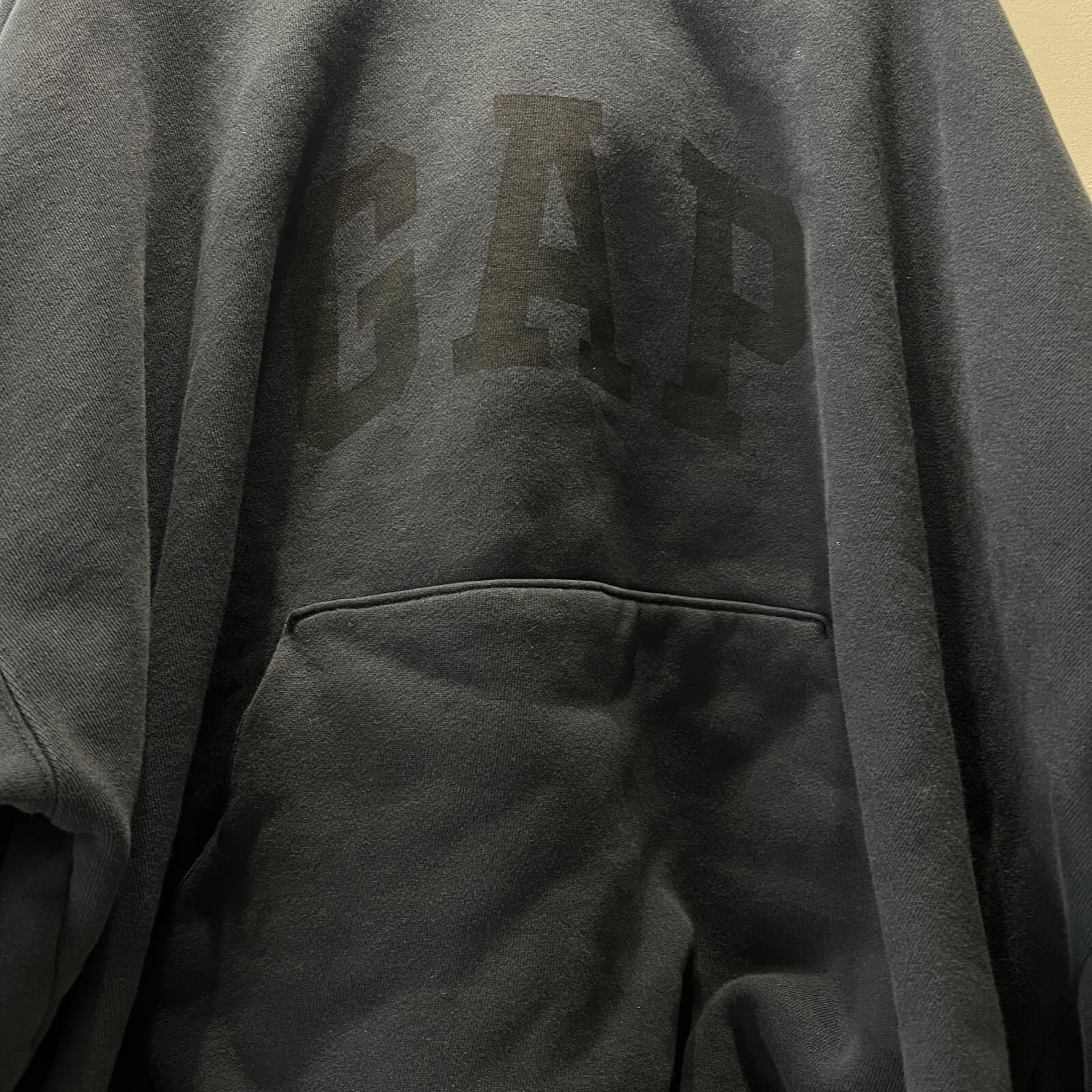 Yeezy Gap Engineered By Balenciaga Dove Hoodie Washed Black 472996-00 SIZE M thumbnail 10