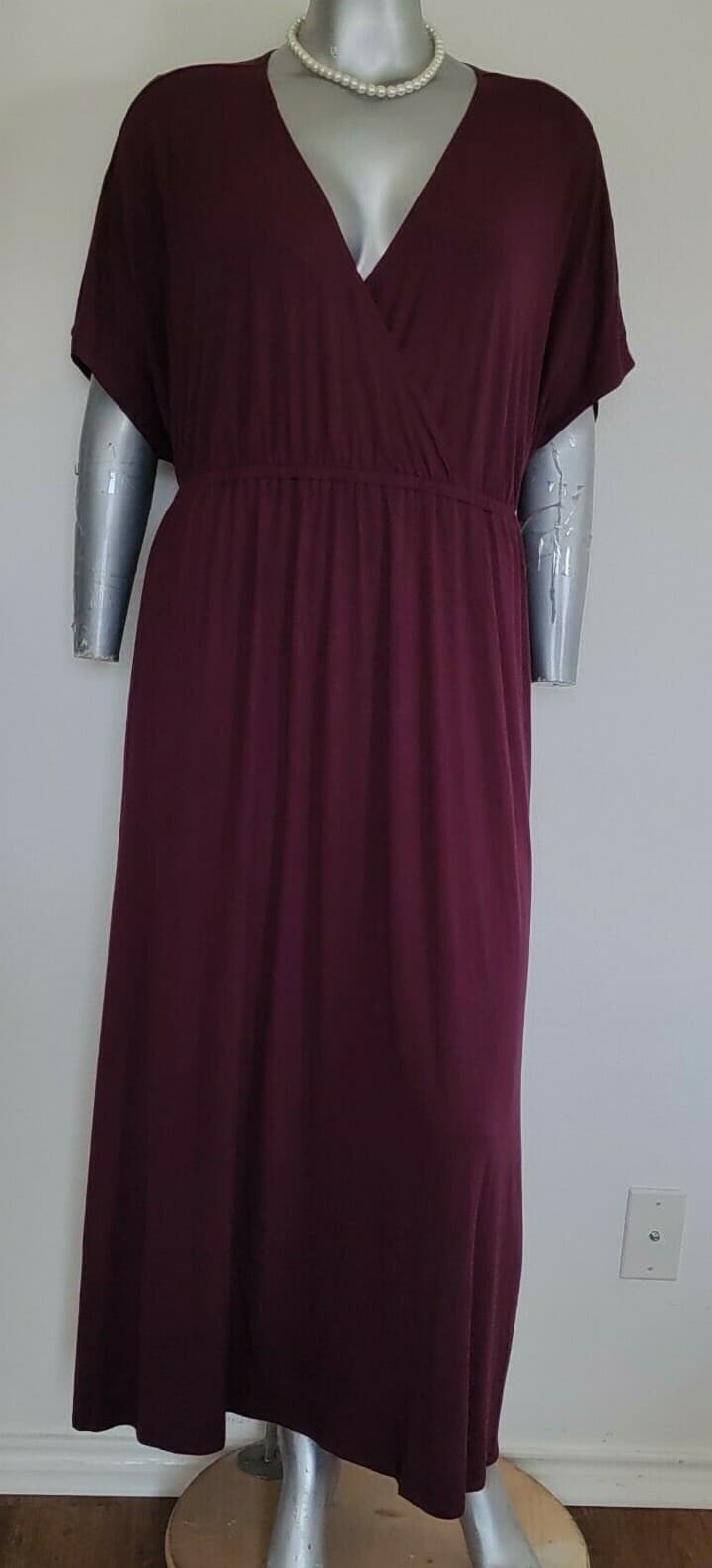 NWT Woman Amazon Essentials Stretch Maxi Dress Plus Size 4X Elastic waist Y~Neck