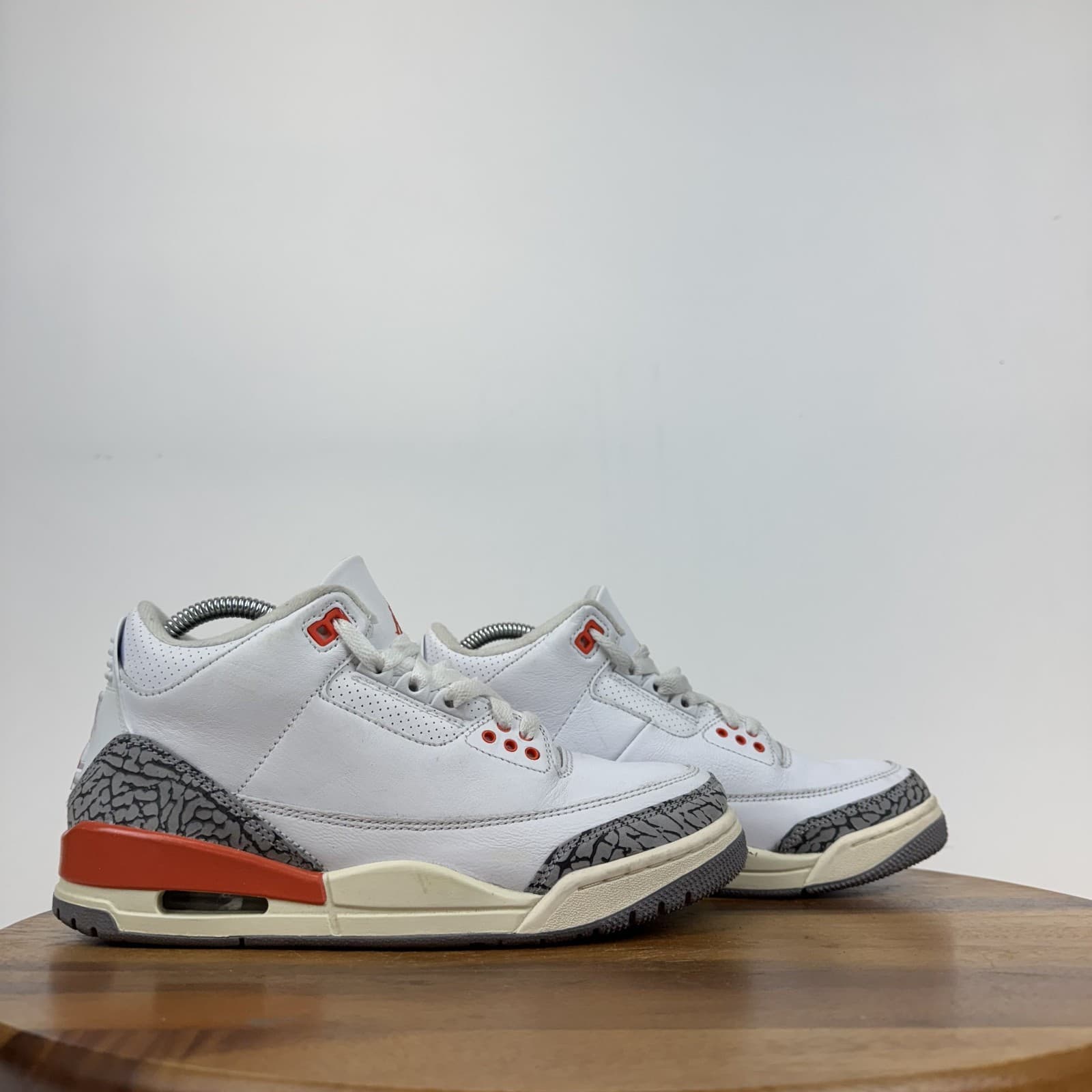 Womens Nike Air Jordan 3 Retro Georgia Peach Leather Mid Sneakers Shoes Size 8 M