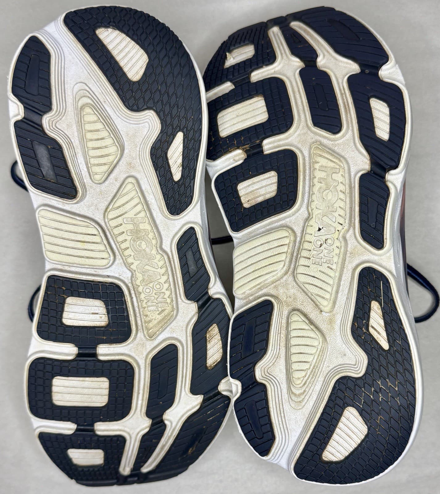 Hoka One One Women's Bondi 6 Size 8.5 D - Very Good Condition - New Insoles - NR thumbnail 9