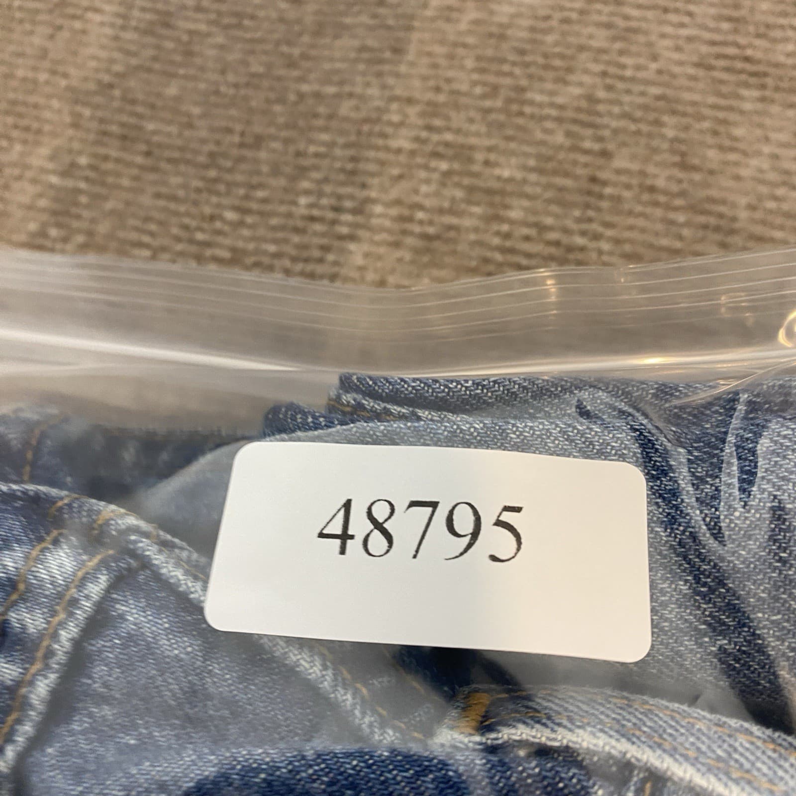 vtg Levi’s 550 Jeans Mens 38 Fits 36x31 Y2K Baggy Blue USA Made Classic Denim thumbnail 13