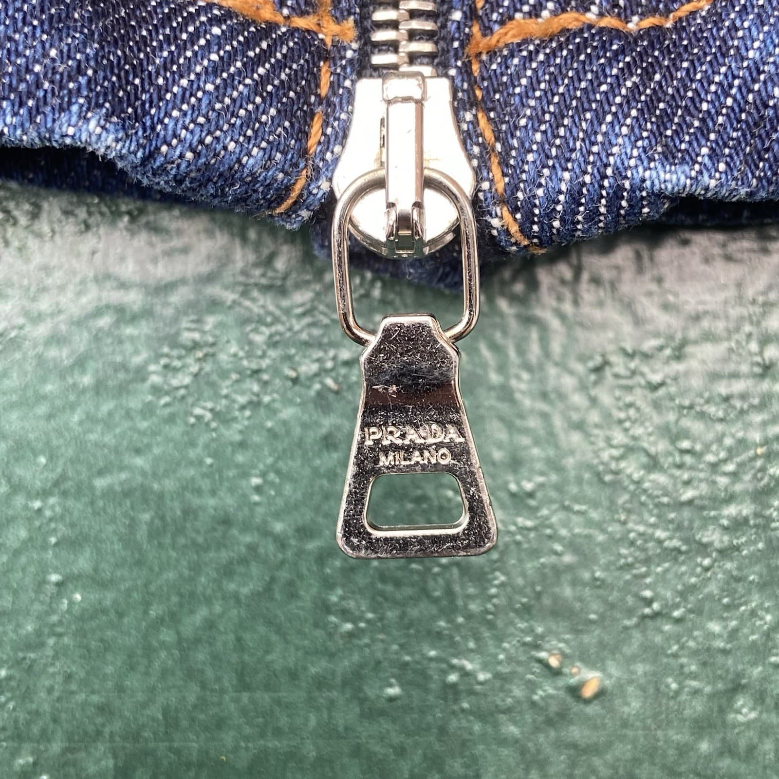 Vintage Prada Jeans Women’s Size 30 Straight Pedal Pusher Calf Zip Cropped Italy thumbnail 10