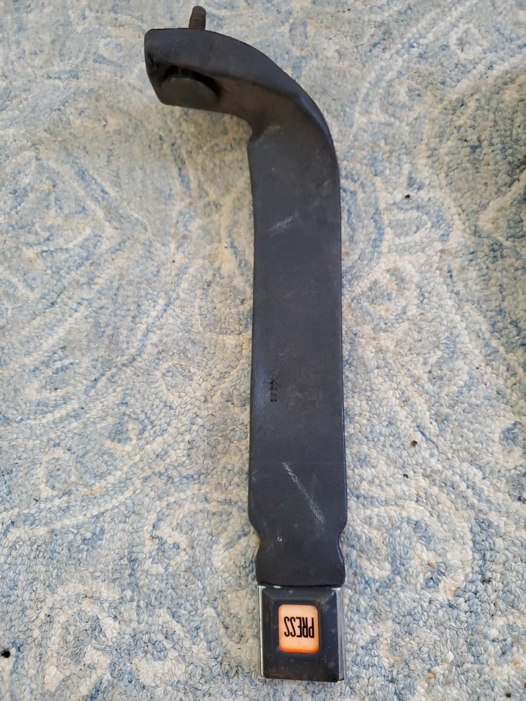 Jeep Wrangler YJ Passenger Side Seat Belt Receiver LH Buckle 87-95