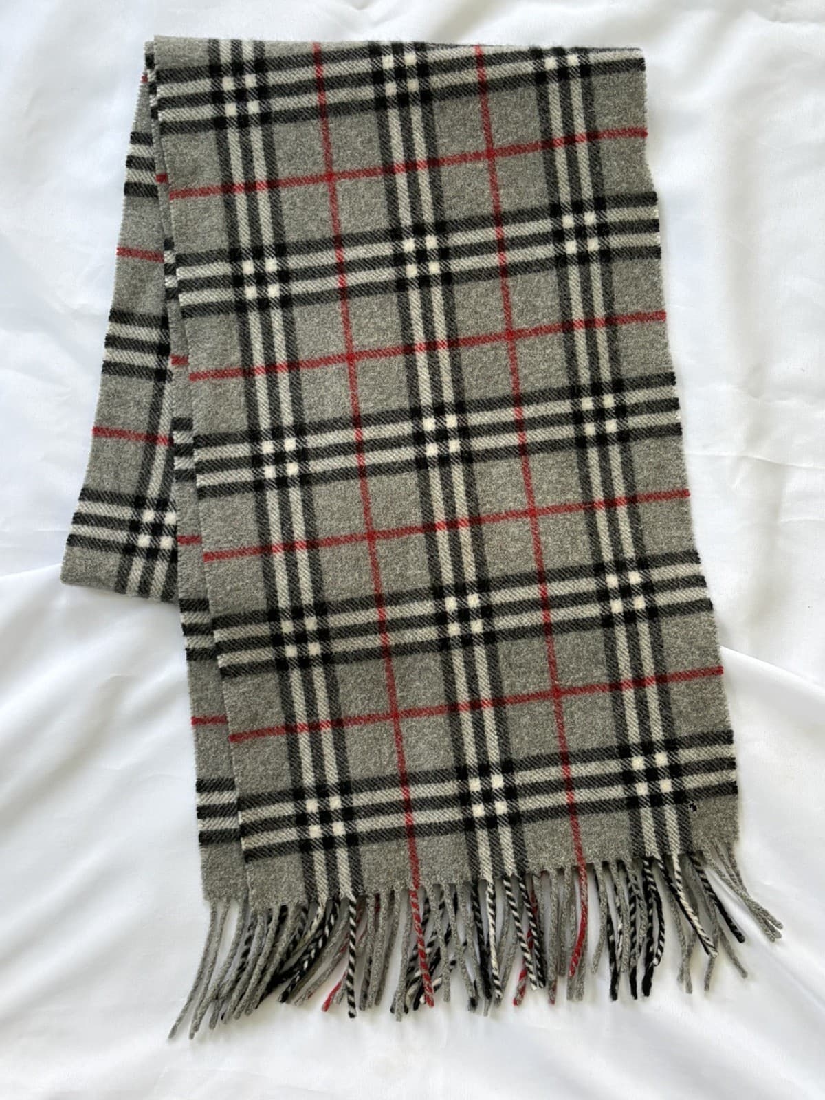 Authentic Vintage BURBERRY Gray Plaid Checker Lambswool Stole /Scarf, 72”X 11” 