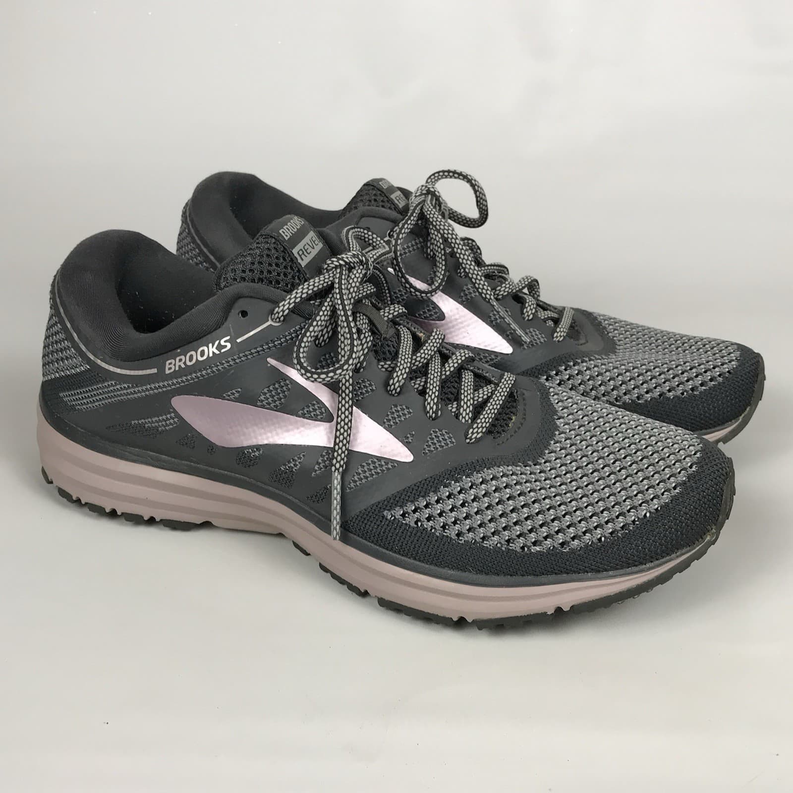 BROOKS Revel Sneakers Athletic Shoes - Womens Size 9.5 - Gray