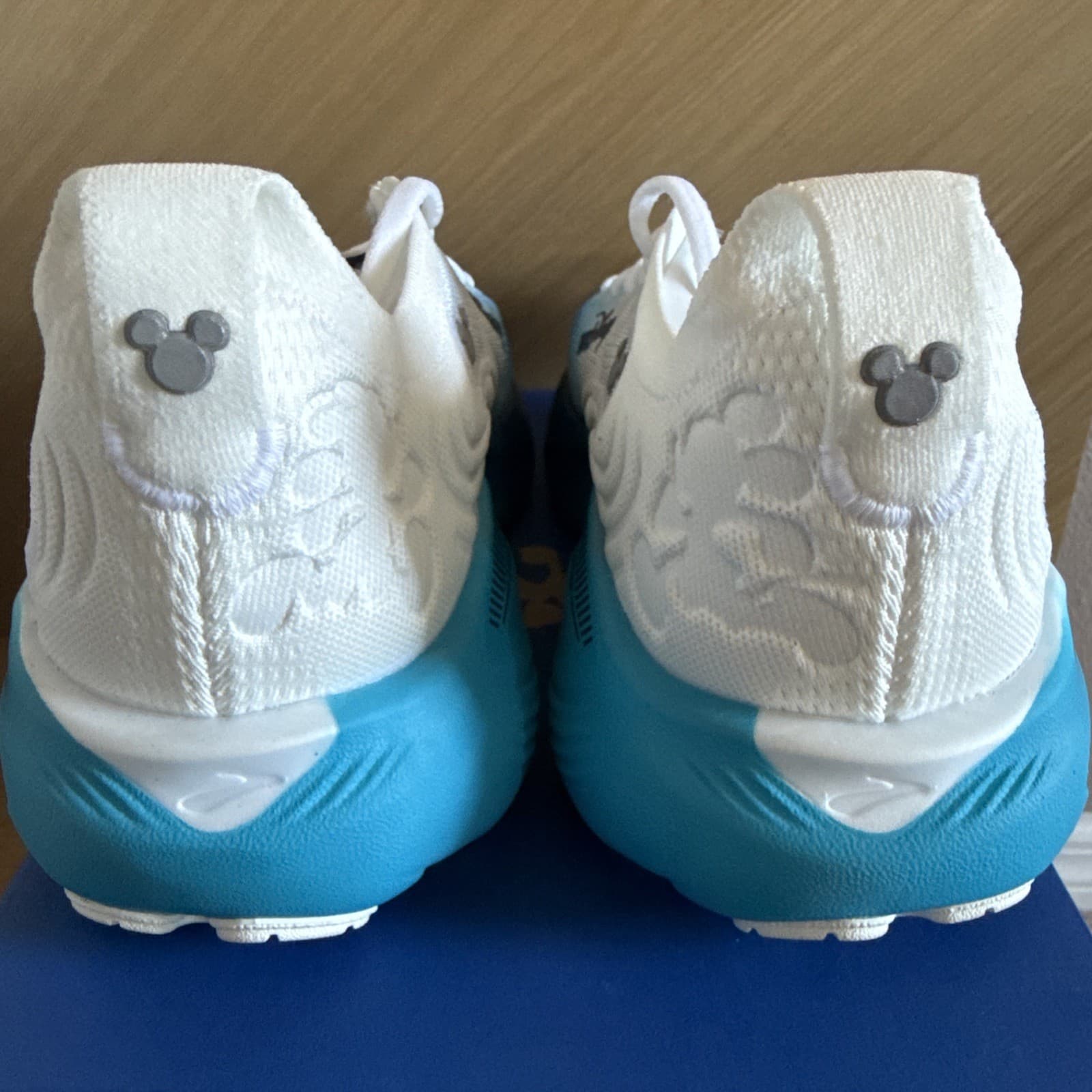 Brooks Run Disney Adrenaline GTS 25 Women's Size 9 Shoes Sneakers New in the Box thumbnail 7