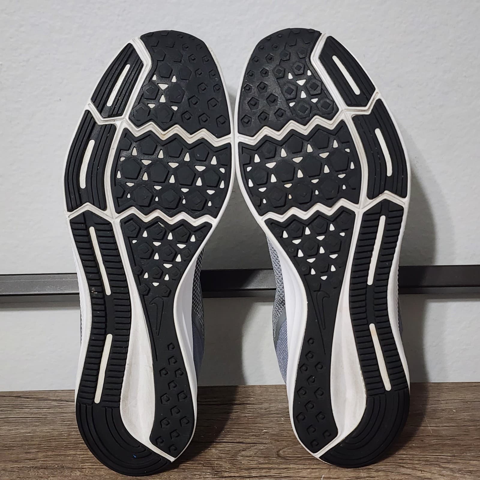 Nike Downshifter 9 (AQ7481 008) Men's Running Shoes Sneakers Size 15 Gray thumbnail 6