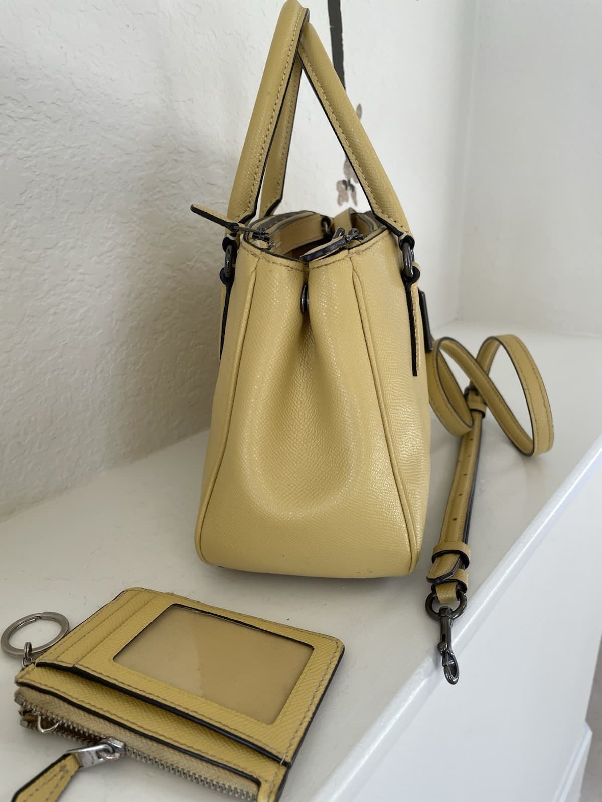 Coach Mini Surrey Carryall Crossbody in Viridian Green With Matching Wallet Coin thumbnail 2