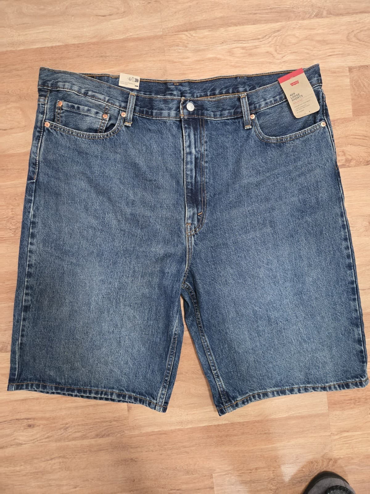 Levi's 469 Jean Shorts Mens 44 Blue Loose Sits Below ur Waist , 12" Inseam  thumbnail 2