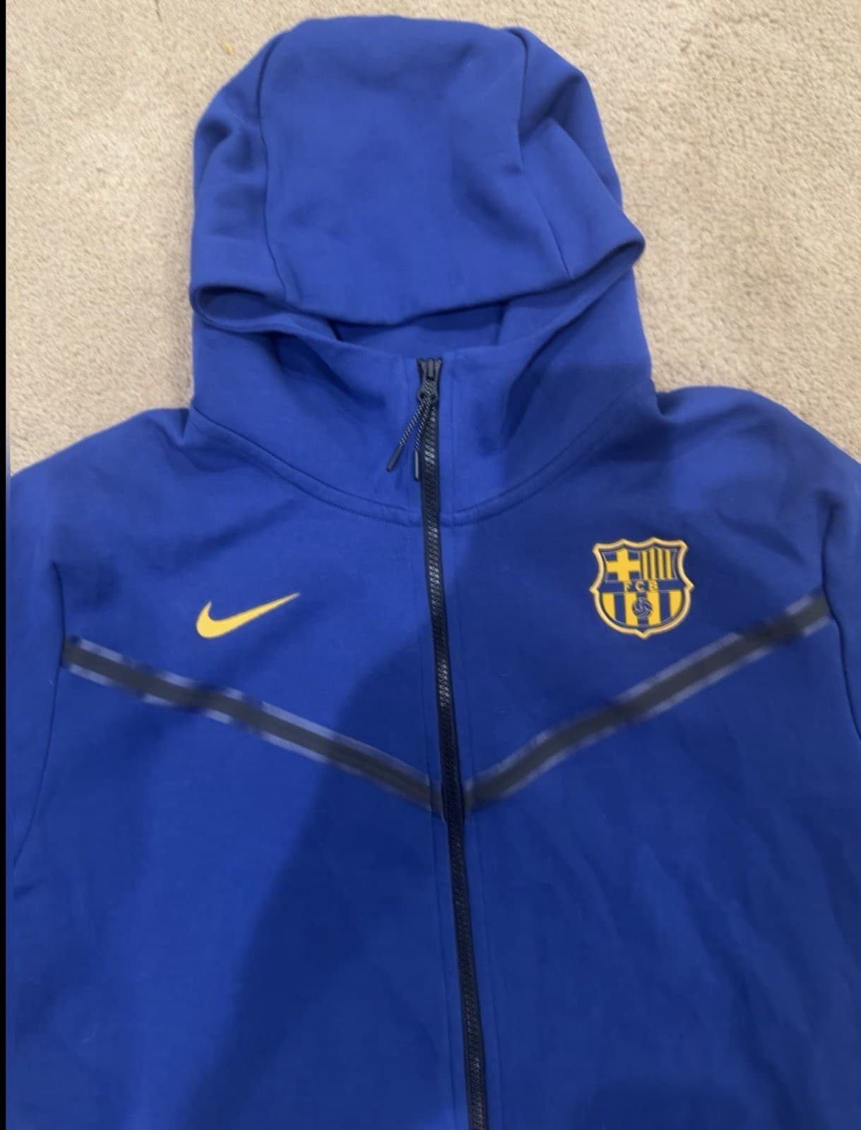 Men's Barcelona Edition Nike Tech Fleece Blue Size XL thumbnail 2