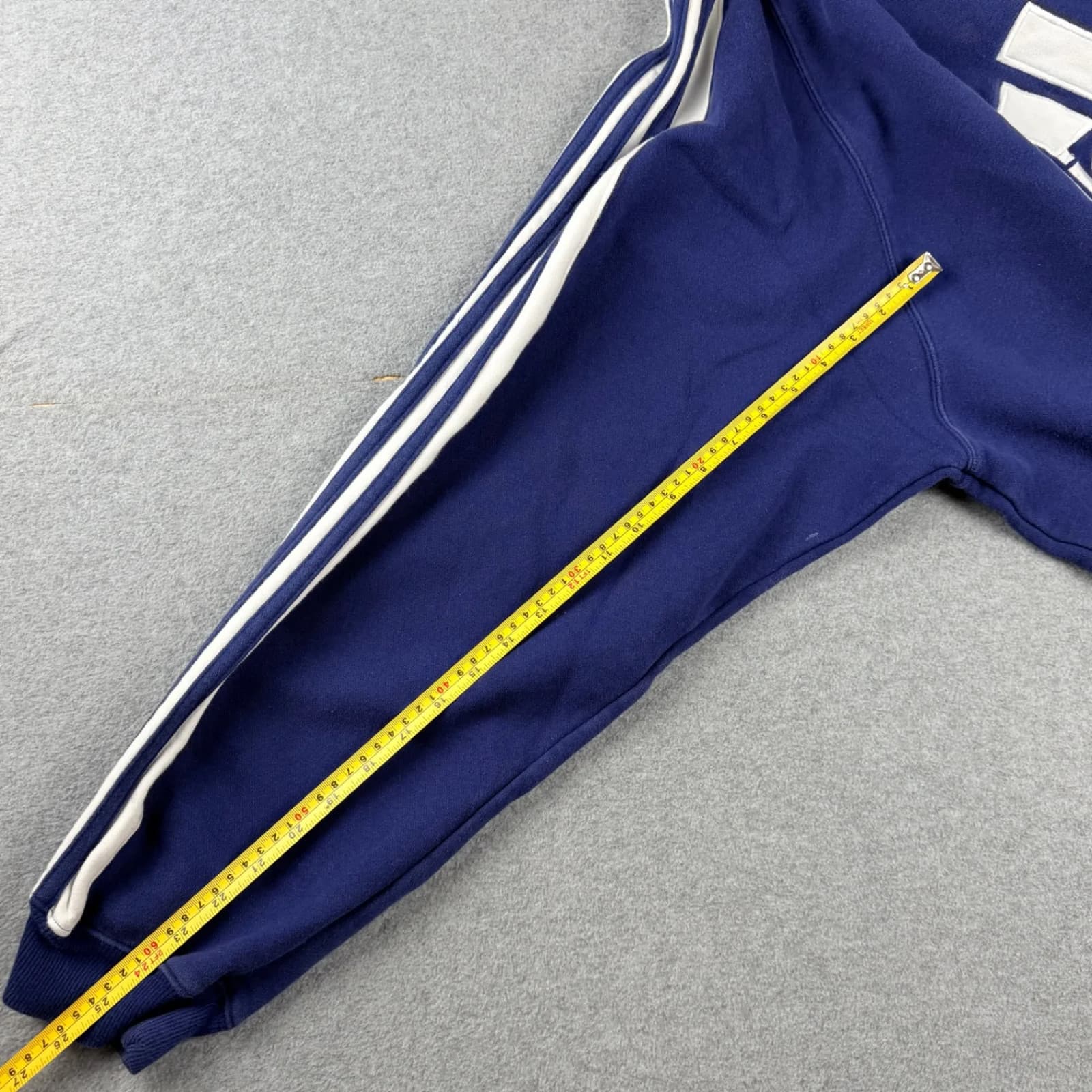 Adidas Mens 3 Stripe Sweatshirt Size XL Blue Vintage Pullover Big Logo thumbnail 4