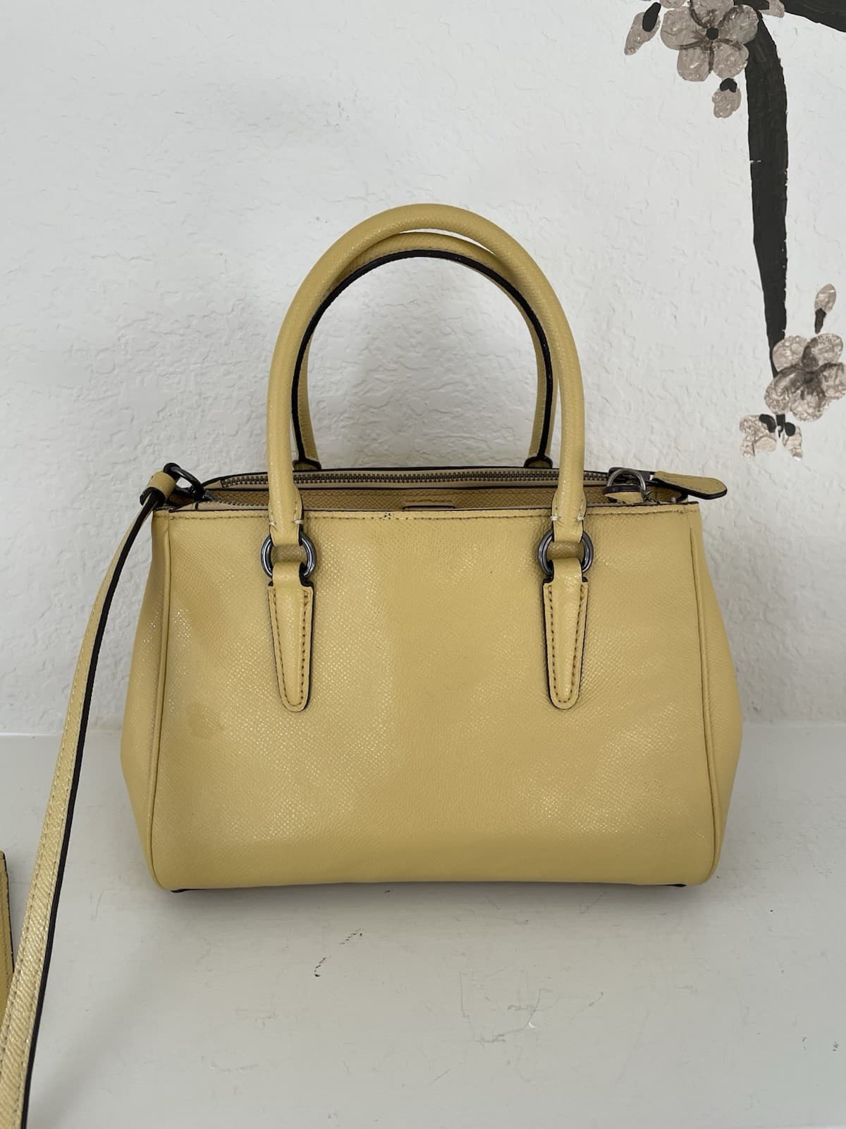 Coach Mini Surrey Carryall Crossbody in Viridian Green With Matching Wallet Coin thumbnail 4