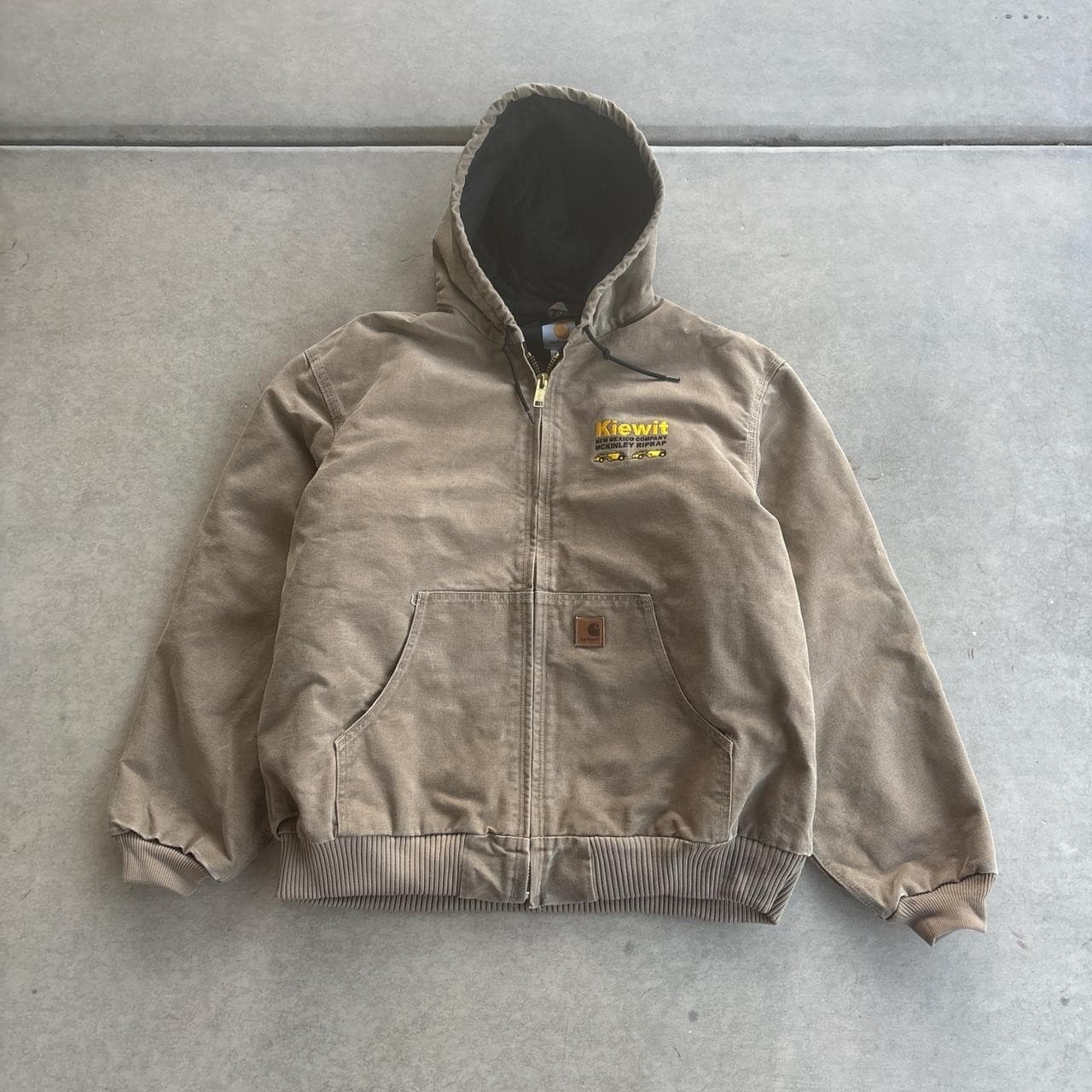 Vintage Carhartt J130 Sandstone Active Jacket - Tan - Men’s XL