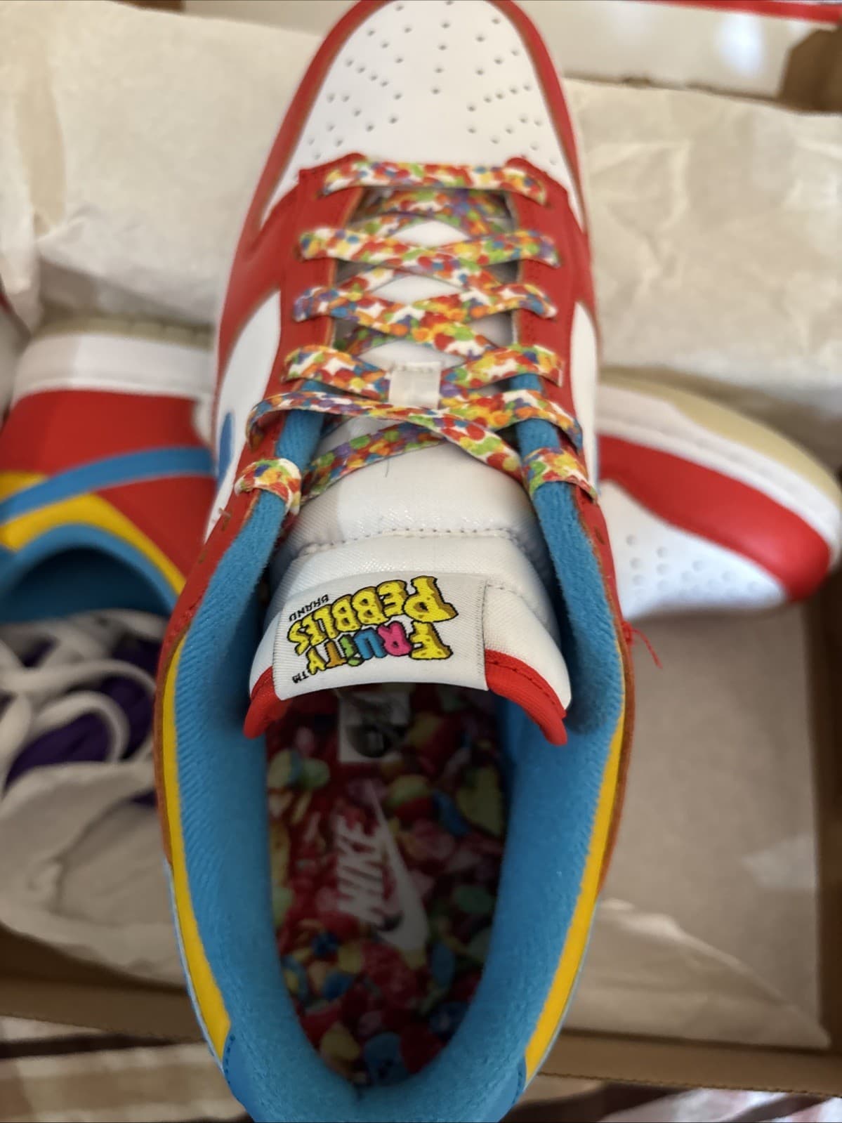 Nike Dunk Low x LeBron x Fruity Pebbles Red Size 10 New In Box Authenticated thumbnail 3