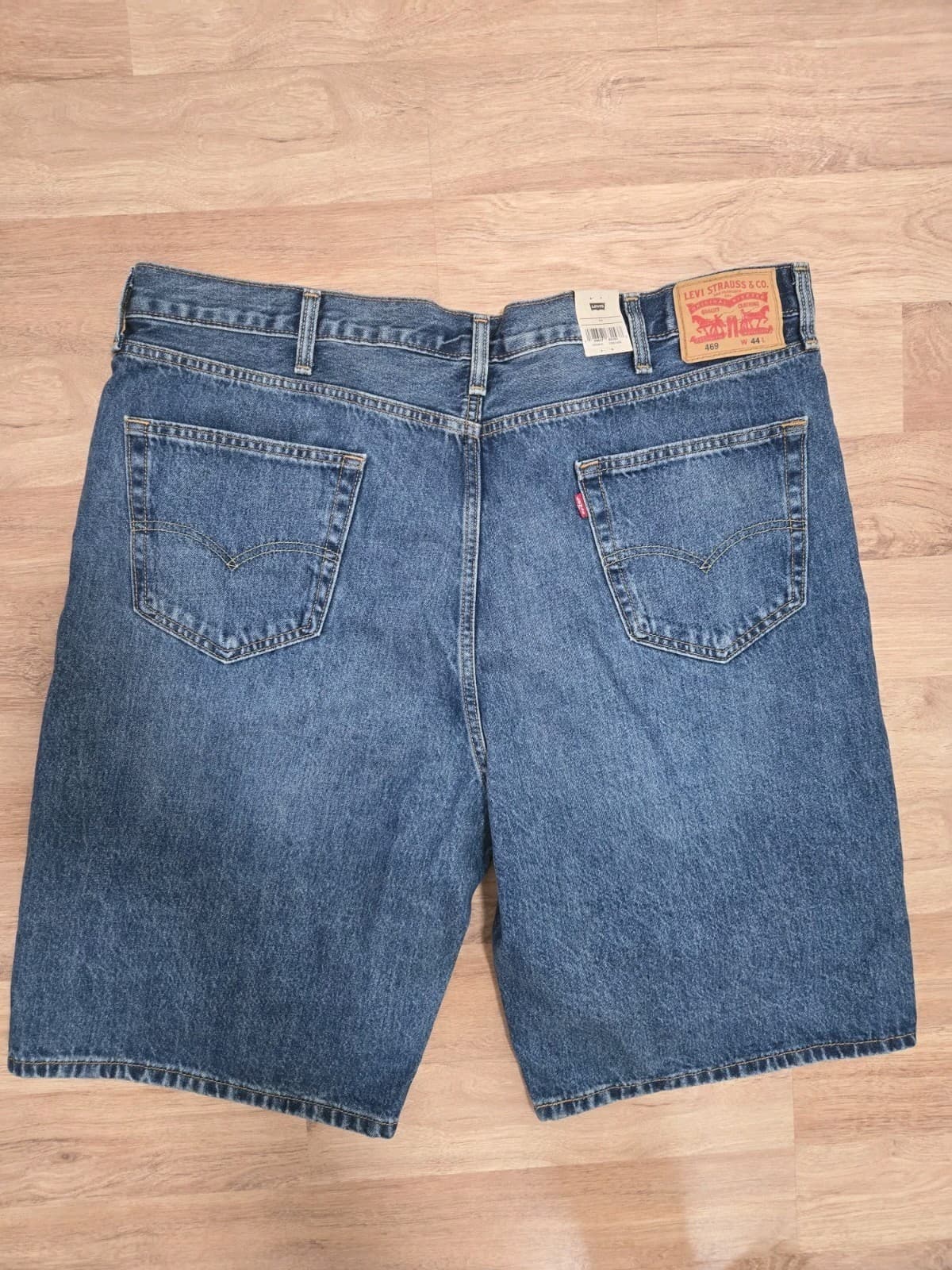 Levi's 469 Jean Shorts Mens 44 Blue Loose Sits Below ur Waist , 12" Inseam  thumbnail 6