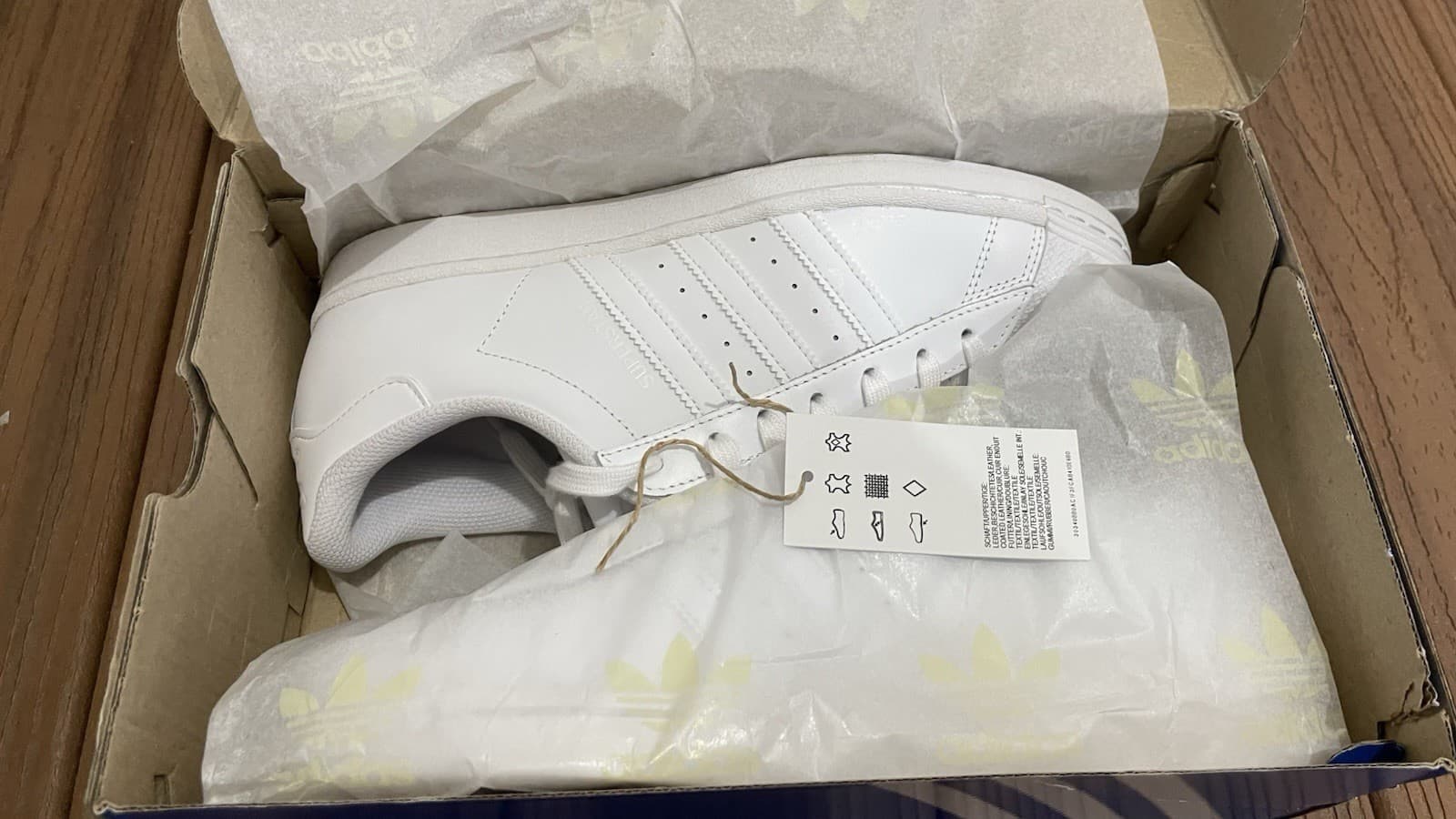 Adidas Superstar Triple White Sneakers Size US 9 UK 8 EU 42 (Mint) thumbnail 6