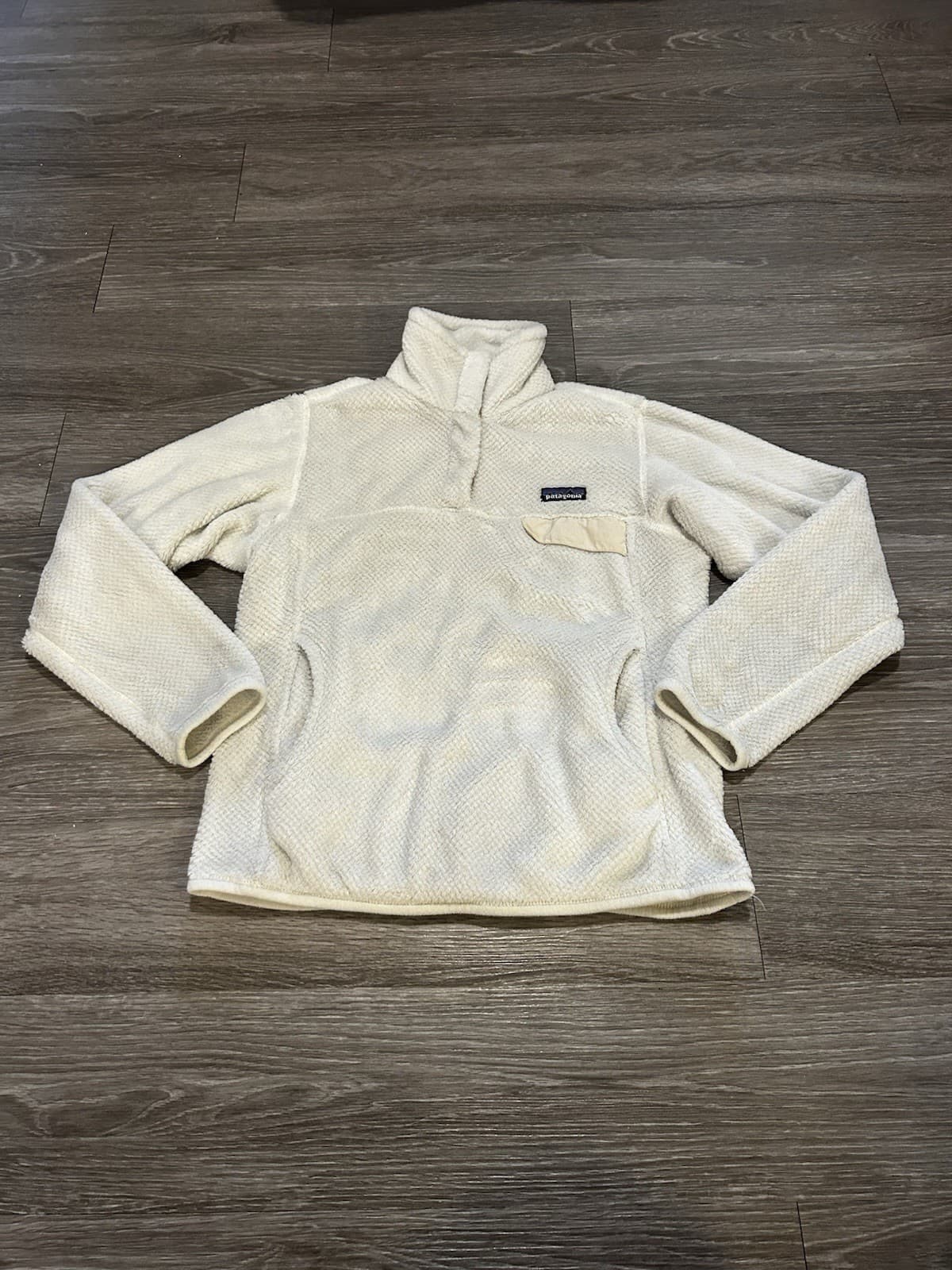 Patagonia Jacket Adult S White Snap T Fleece Fuzzy Sweater Outdoors Womens