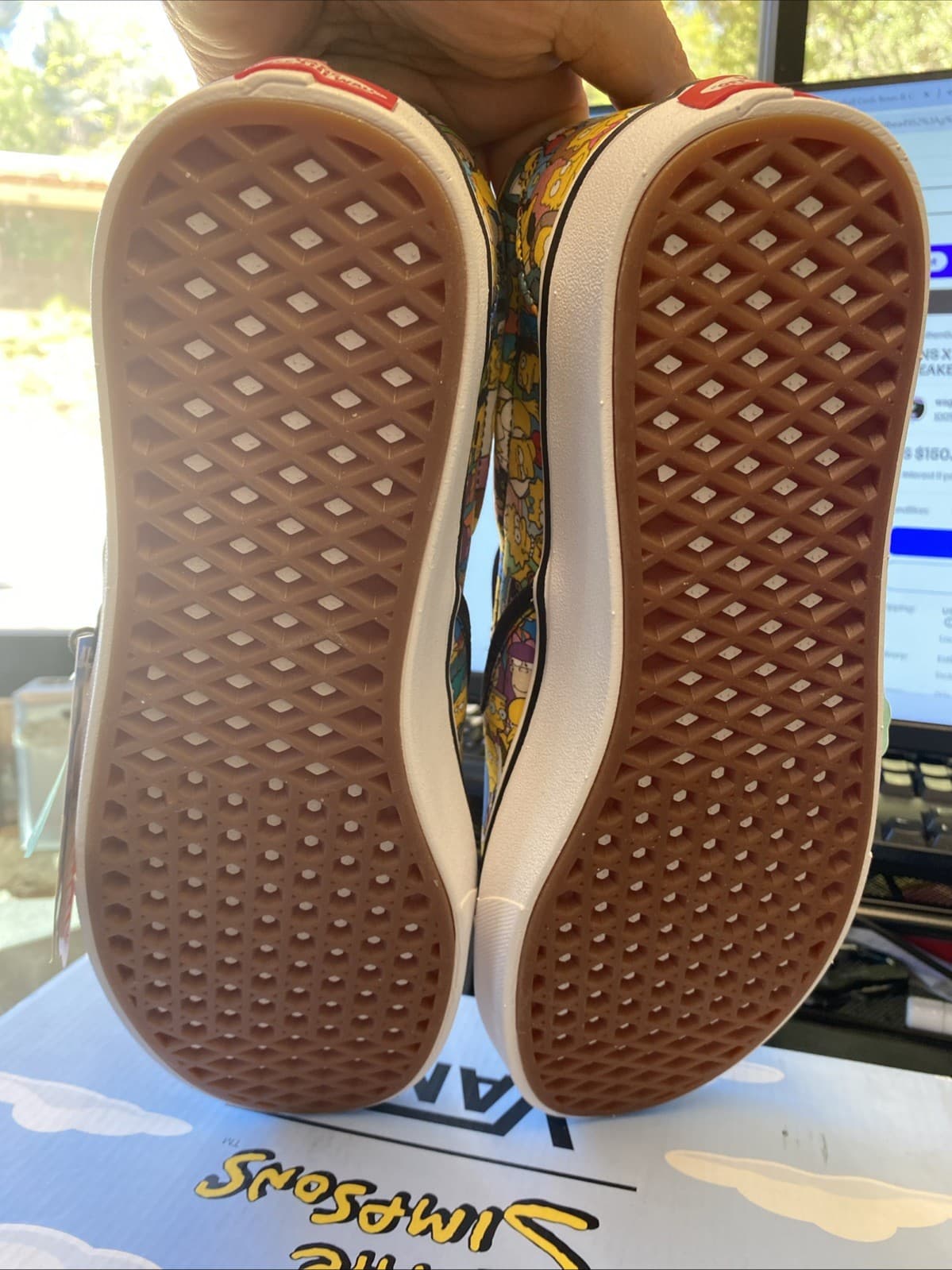 Vans X The Simpsons Springfield Confy Cush Sneakers Mens Size US 11 thumbnail 3