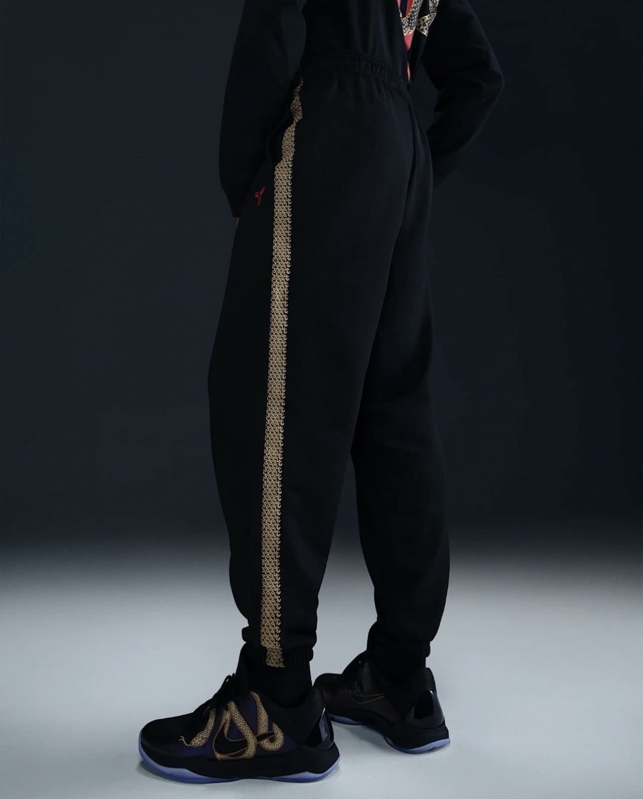 Nike Kobe Year of Mamba Therma-Fit Basketball Pants Black Men’s XLTT HQ4699-010 thumbnail 2