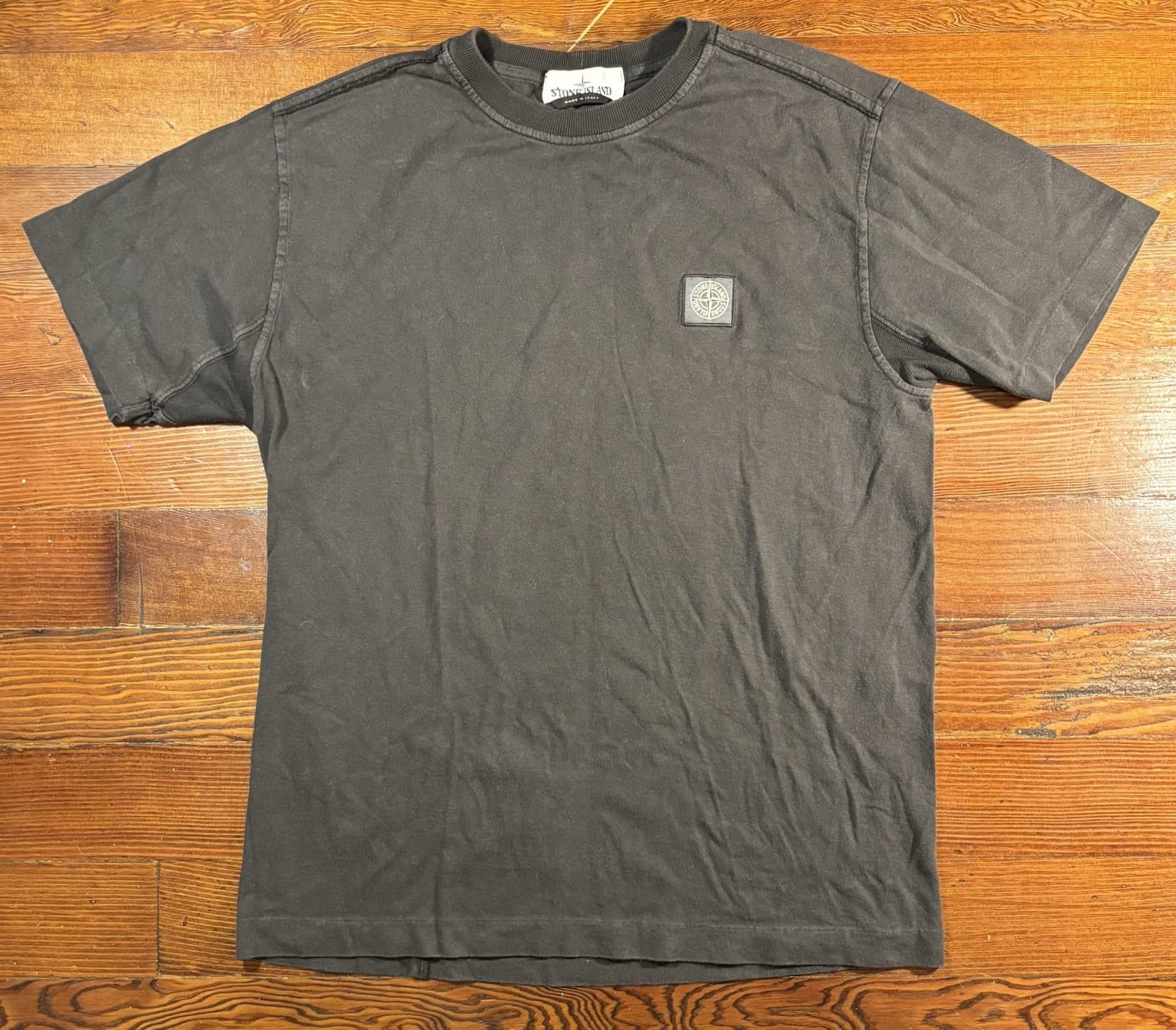 Stone Island Logo Patch Faded Black T Shirt Size M Made In Italy