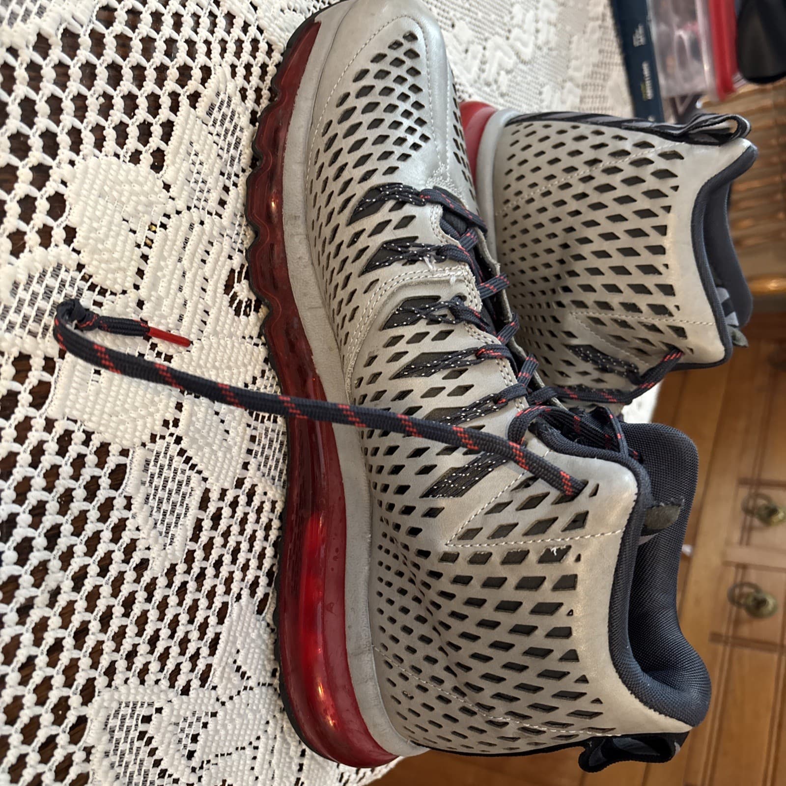 Nike Air Max Graviton Sz 10 616045 006 Mens Leather Top thumbnail 4