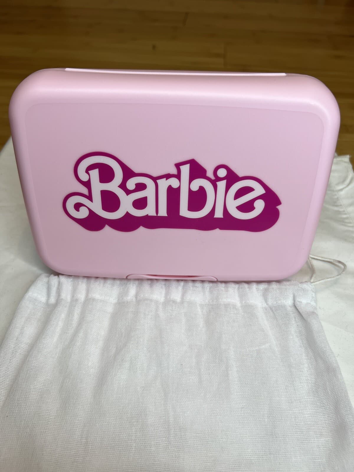 Barbie the Movie x Zara Pink Lunch Box/ Special Edition School Snack Pot/MATTEL thumbnail 8