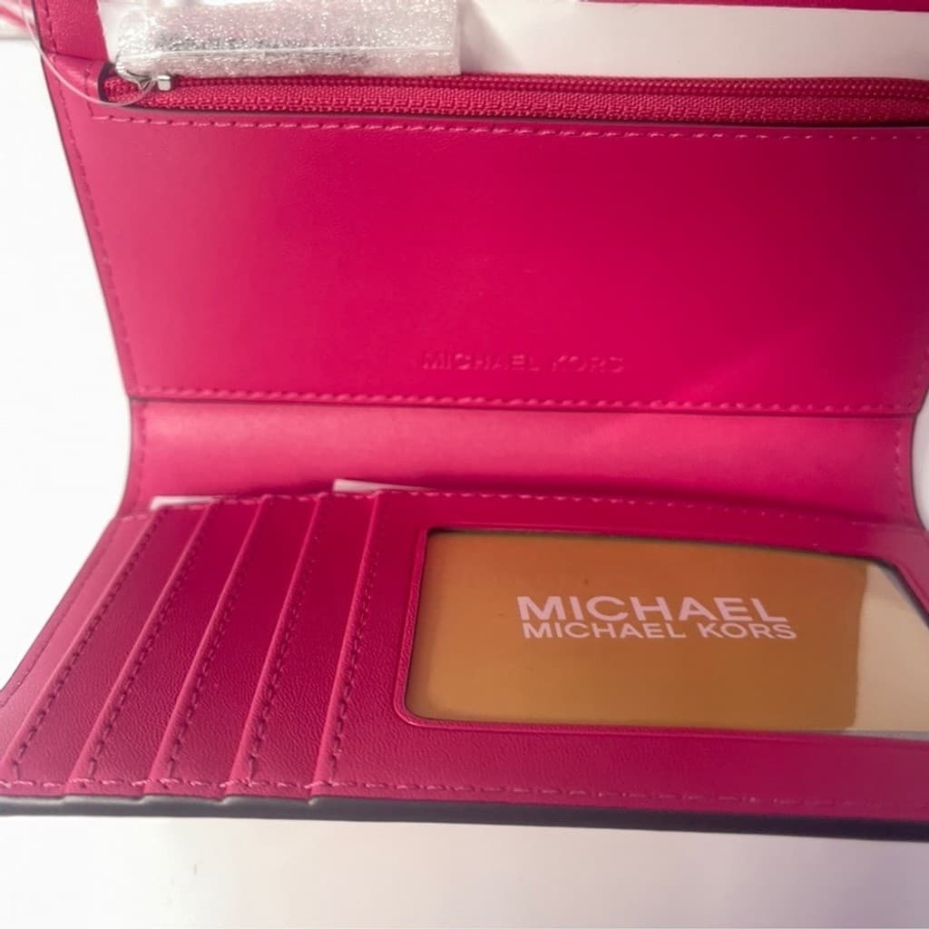 Michael Kors Greenwich Medium Flap Crossbody Bag & Wallet Set Dragonfruit Pink thumbnail 8