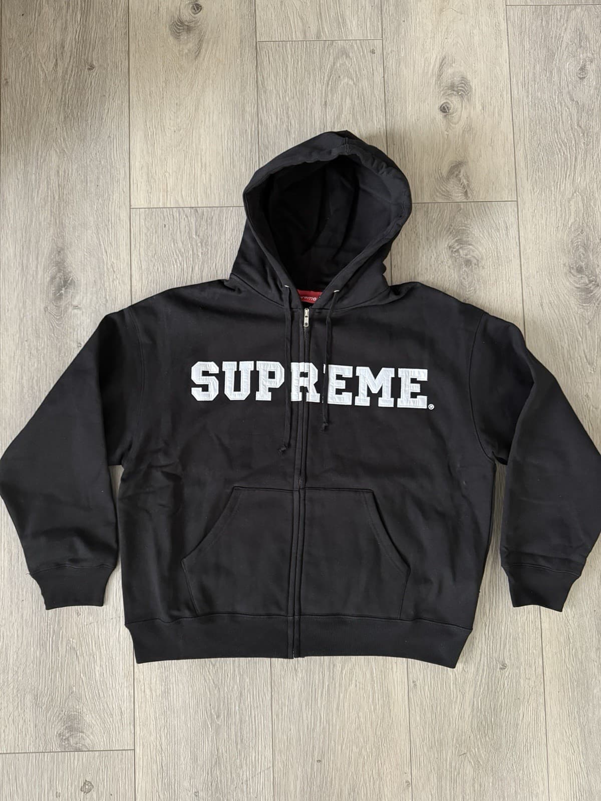 Supreme Collegiate Zip Up ‘Black Size Medium