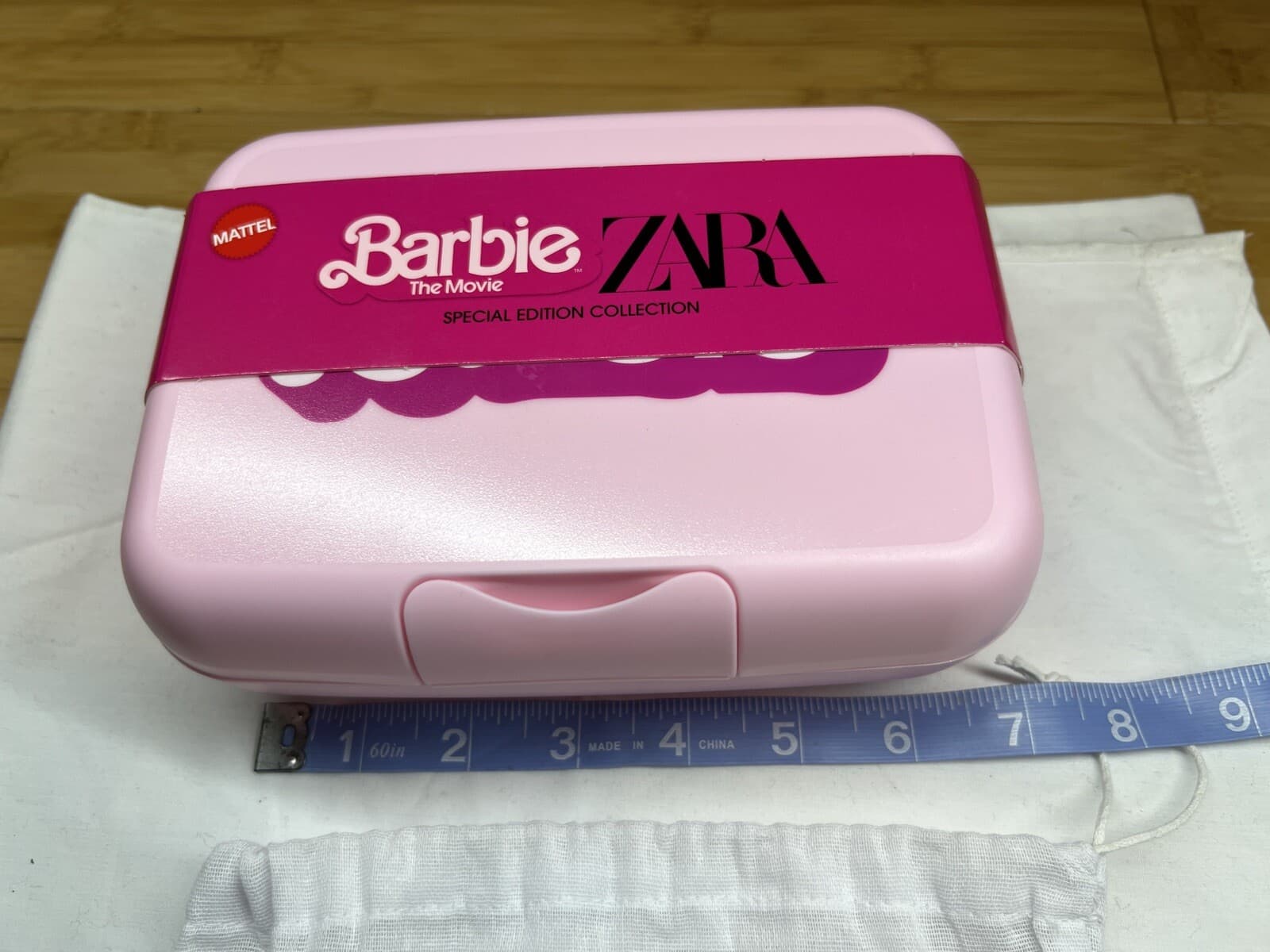 Barbie the Movie x Zara Pink Lunch Box/ Special Edition School Snack Pot/MATTEL thumbnail 3