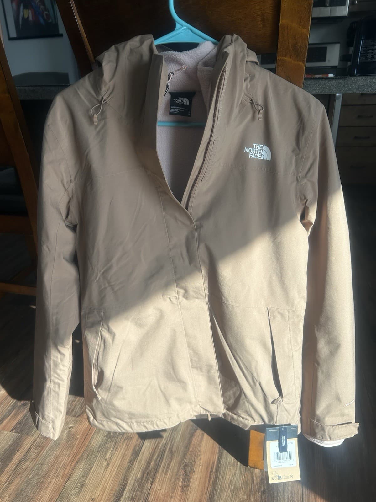 Woman’s Medium Northface Winter Coat