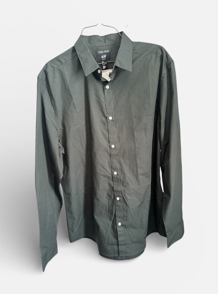 NWT H&M Black Button Down Long Sleeve Dress Shirt Size L thumbnail 4