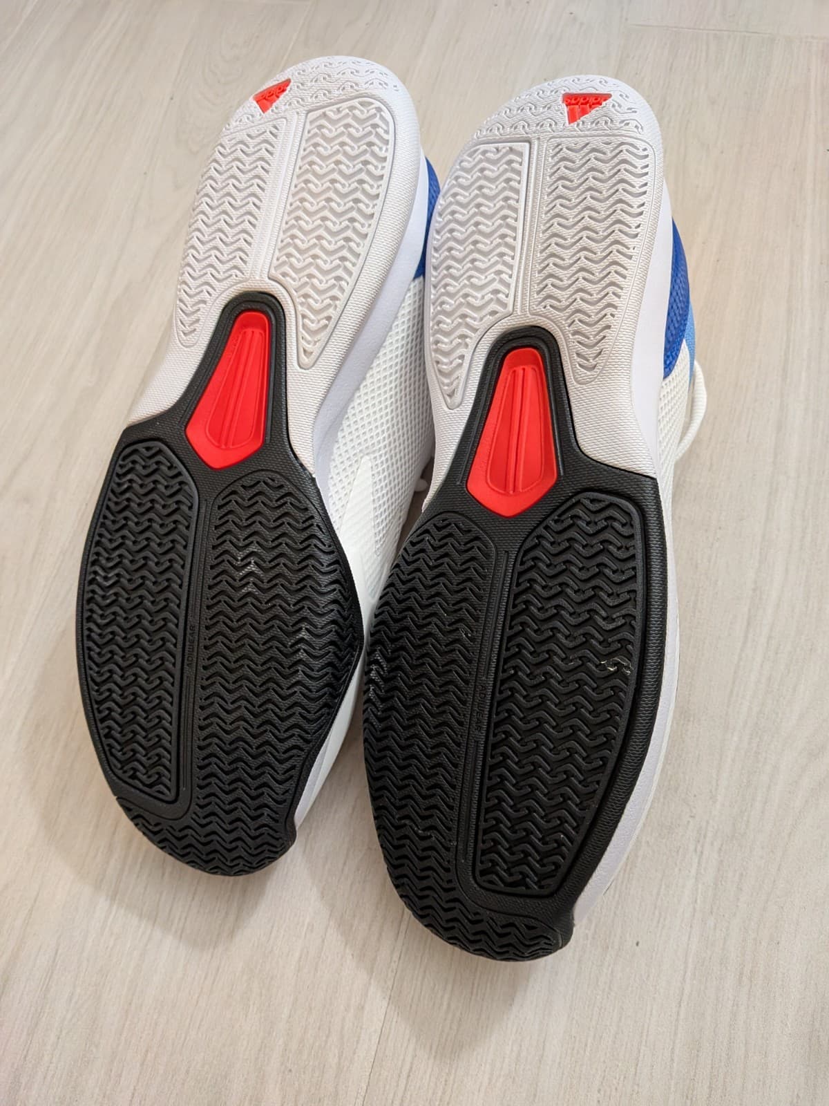 Adidas White Courtflash Speed Men's Tennis Shoes HQ8481 thumbnail 3