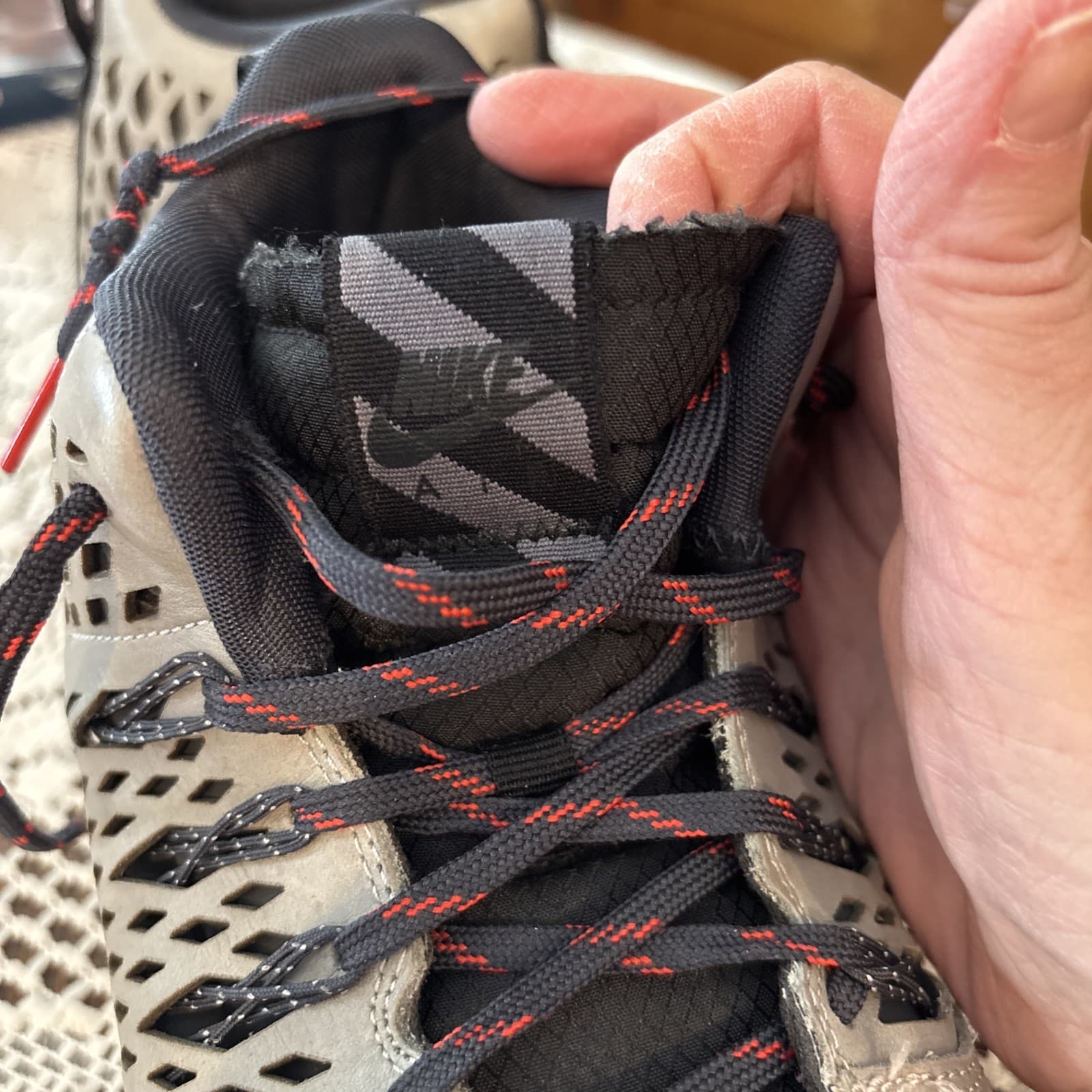 Nike Air Max Graviton Sz 10 616045 006 Mens Leather Top thumbnail 7