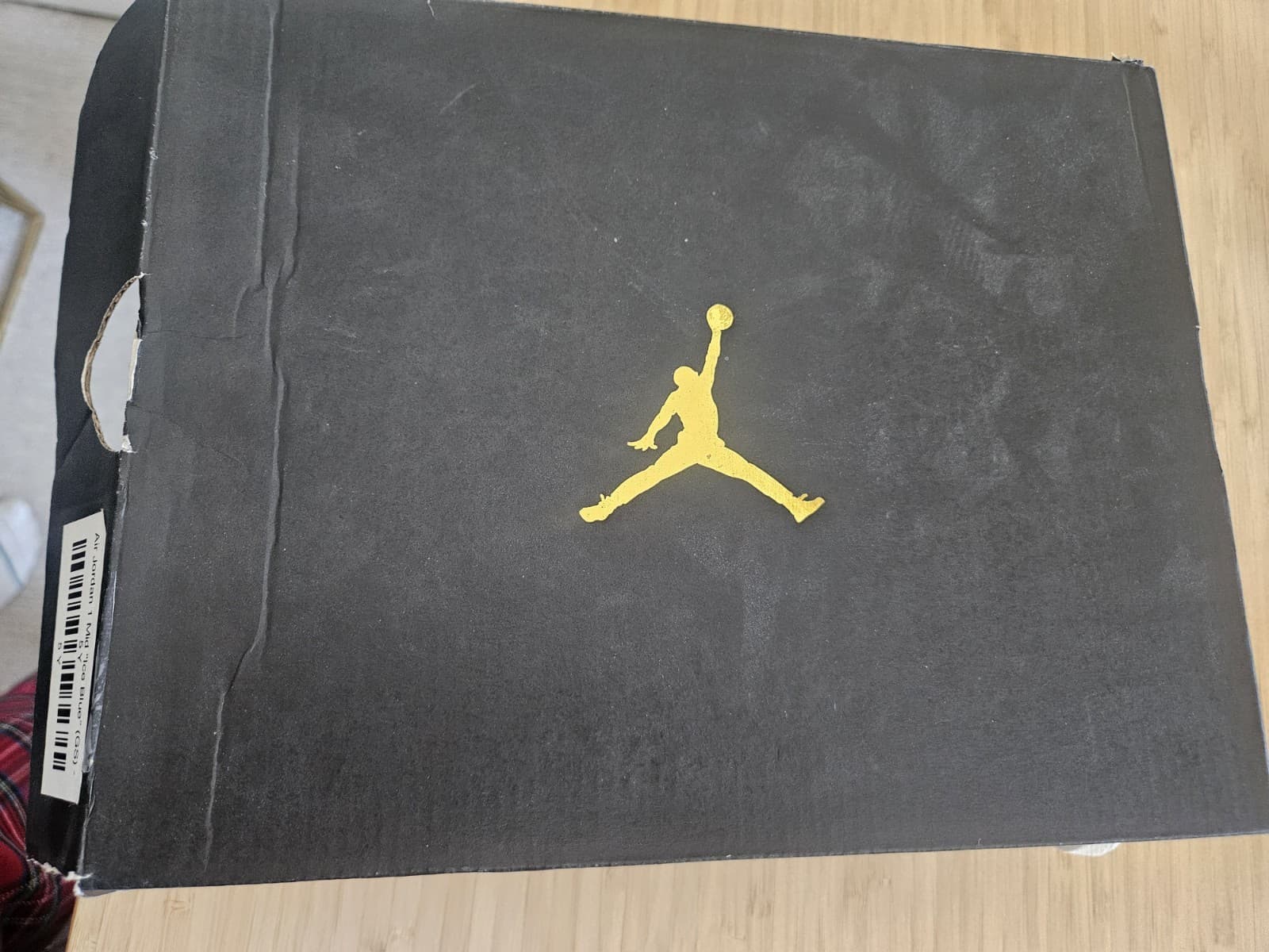 Jordan Air Jordan 1 Mid Ice Blue GS Leather Sneakers 5Y Unisex Kids thumbnail 8