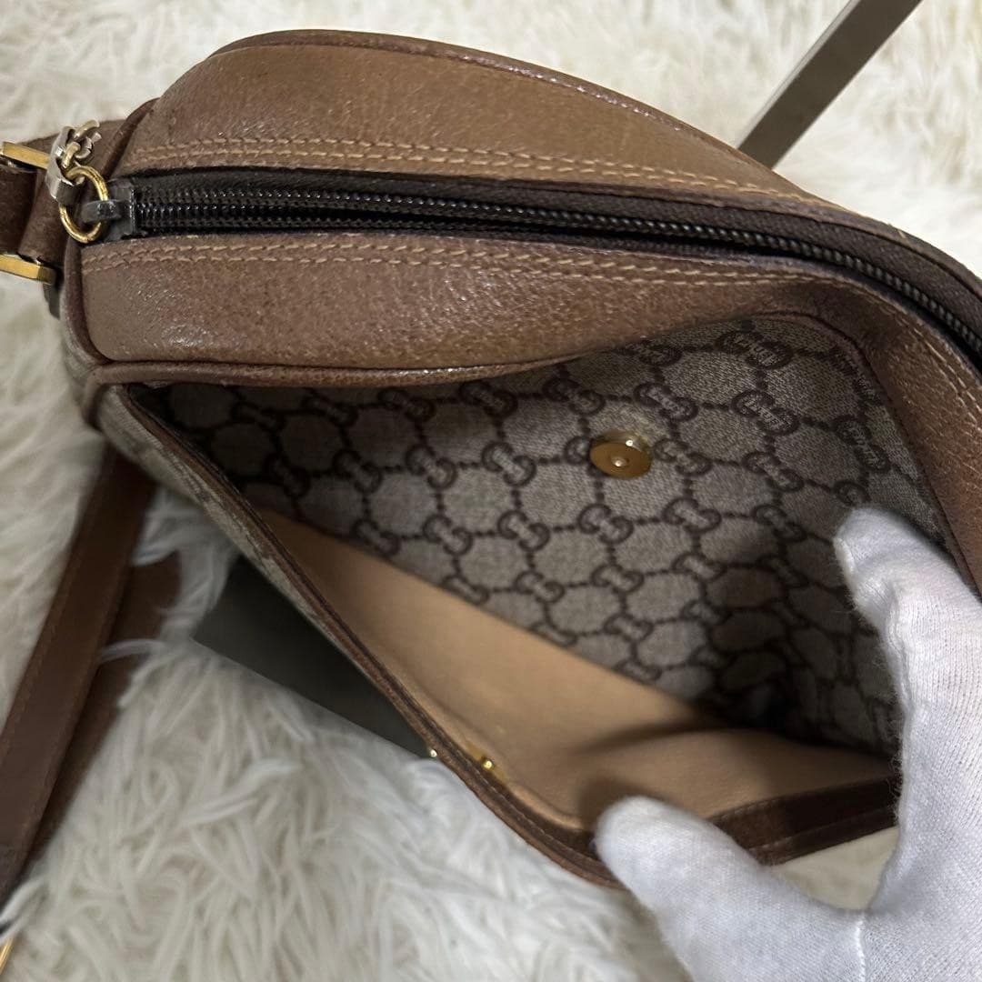 GUCCI Plus GG All-Over Logo Leather Shoulder Bag Brown Charm Italy thumbnail 19