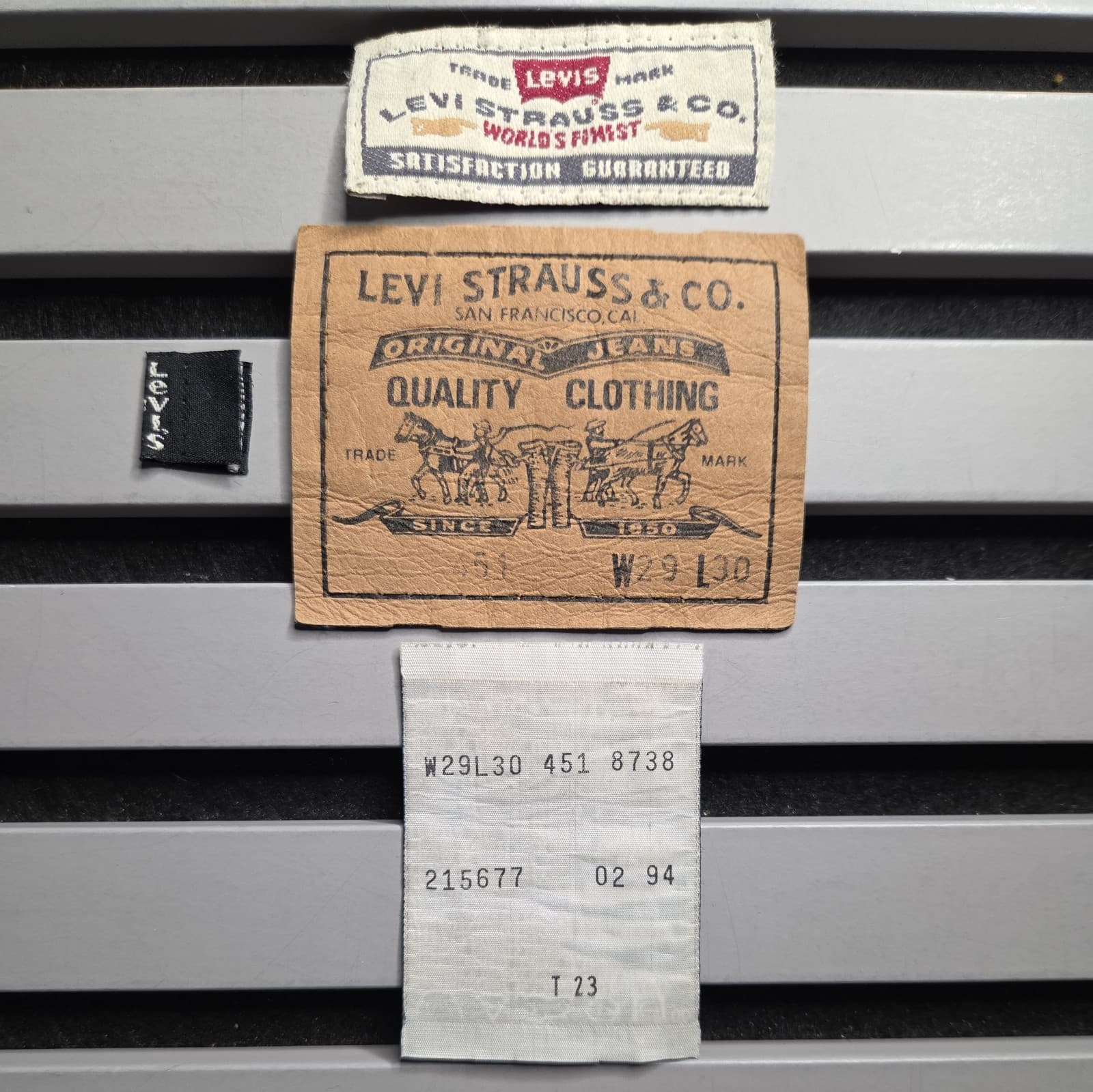 Vintage Levi's 451 Black Tab W29 L30 Replacement Patch Badge Label Jeans L40