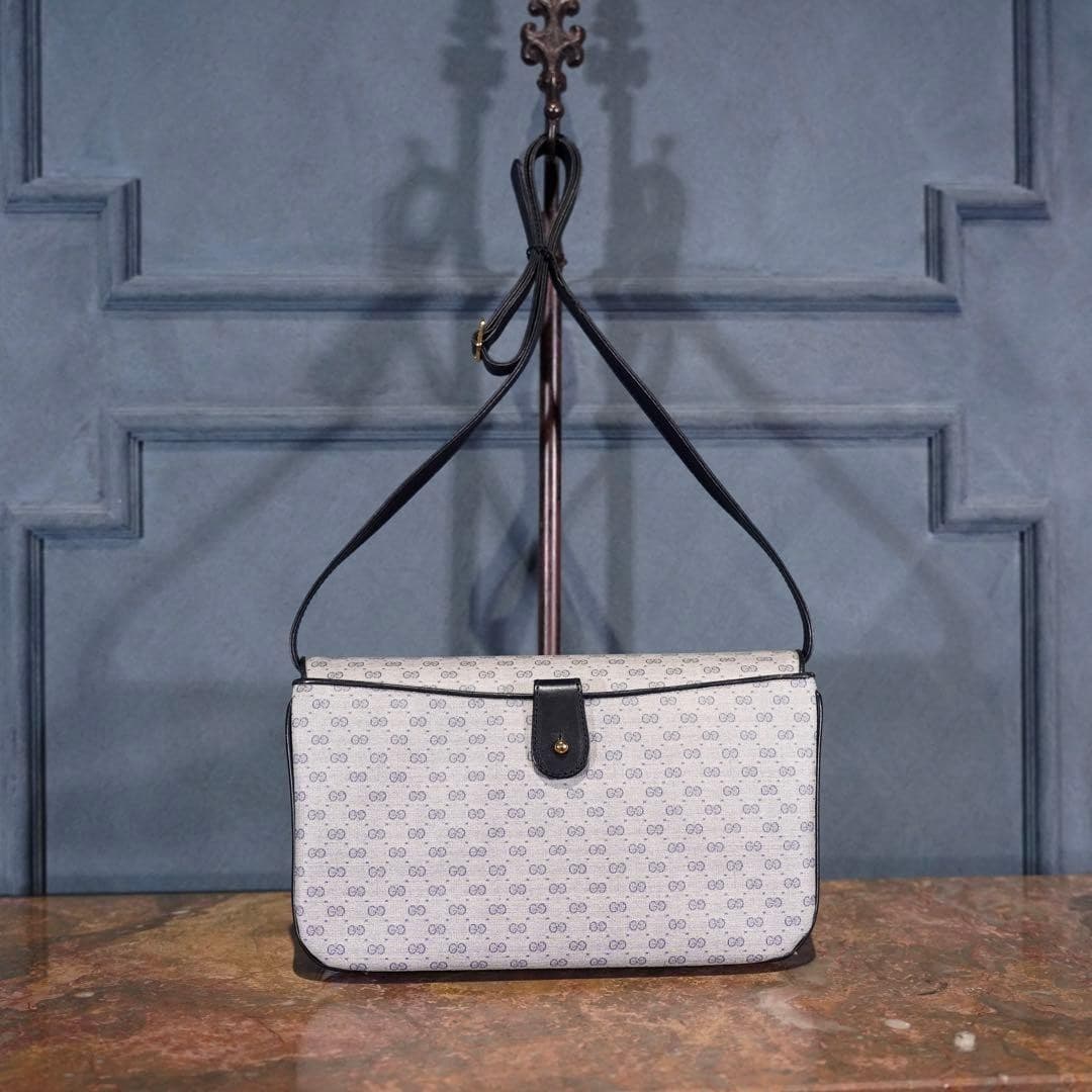 GUCCI Old Gucci GG Pattern Logo Shoulder Bag Made in Italy From Japan thumbnail 19