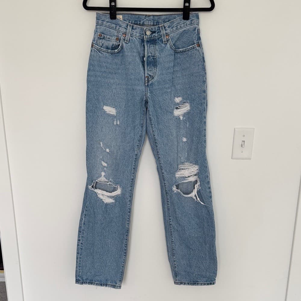 Levi's Premium 501 Jeans, Distressed Light Wash - Size W26 L 32