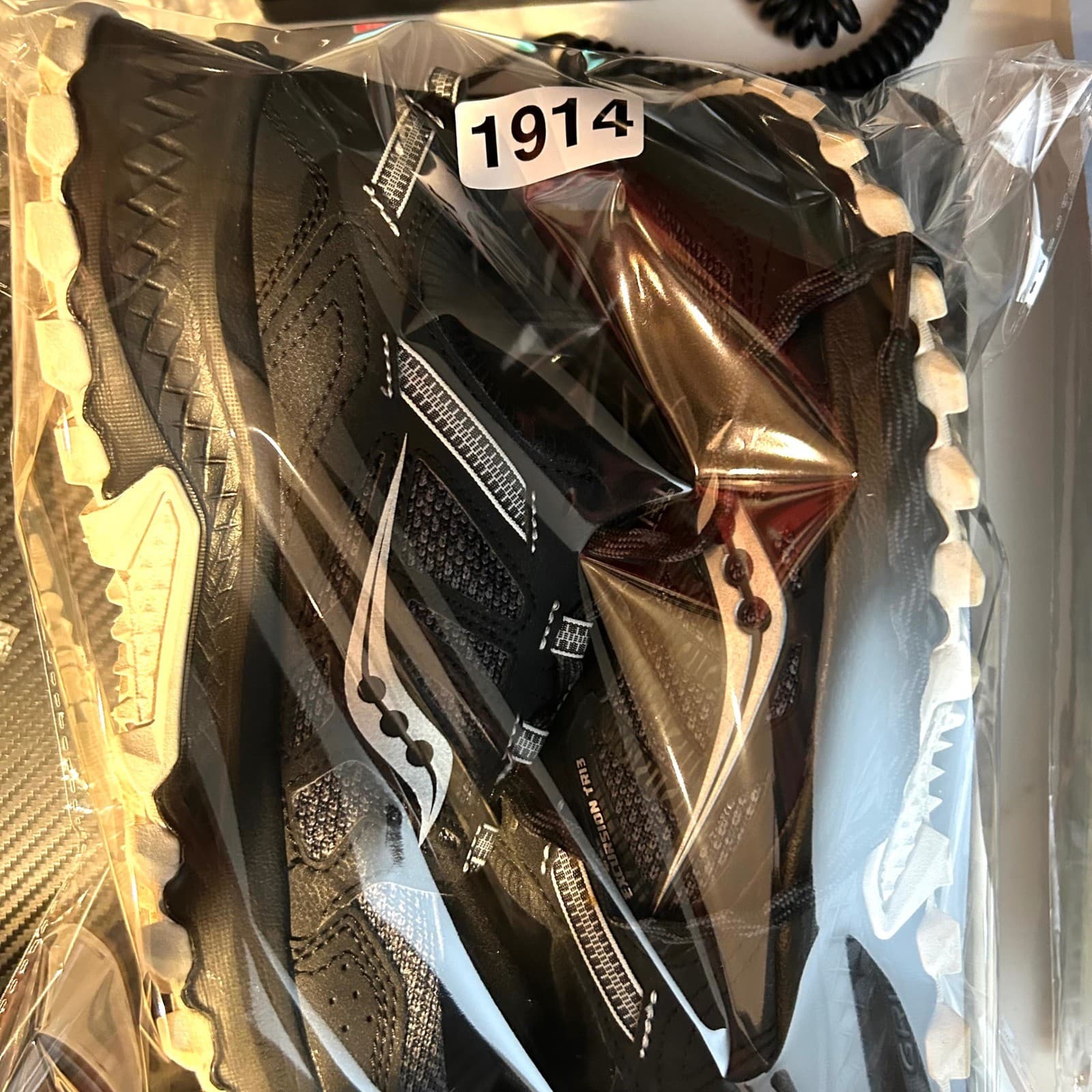 Saucony Excursion TR13 Trail Running Shoes Womens 9 Black Sneakers S10524-16 thumbnail 11