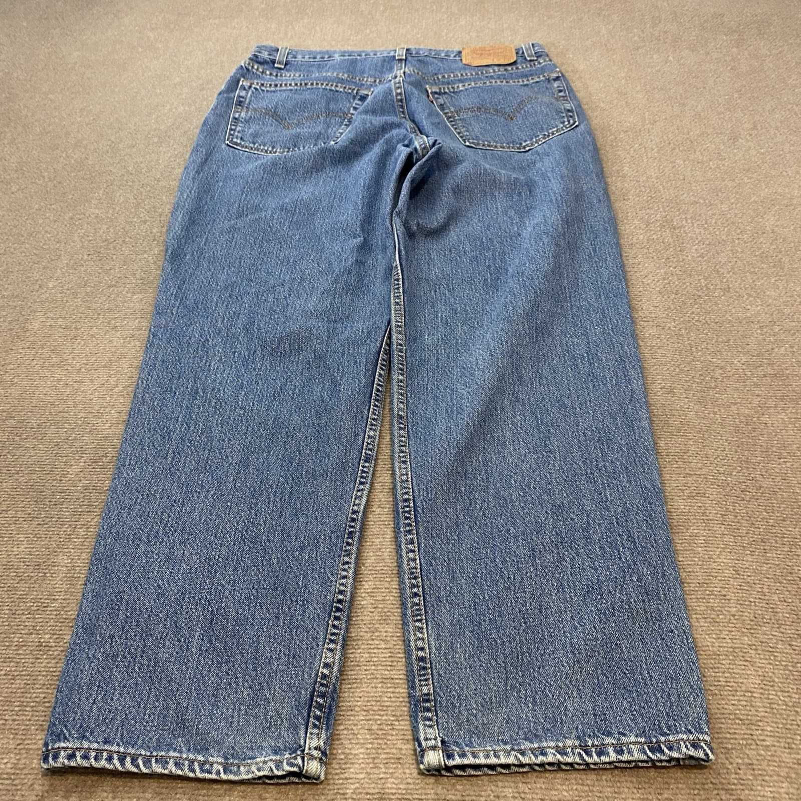 vtg Levi’s 550 Jeans Mens 38 Fits 36x31 Y2K Baggy Blue USA Made Classic Denim thumbnail 4