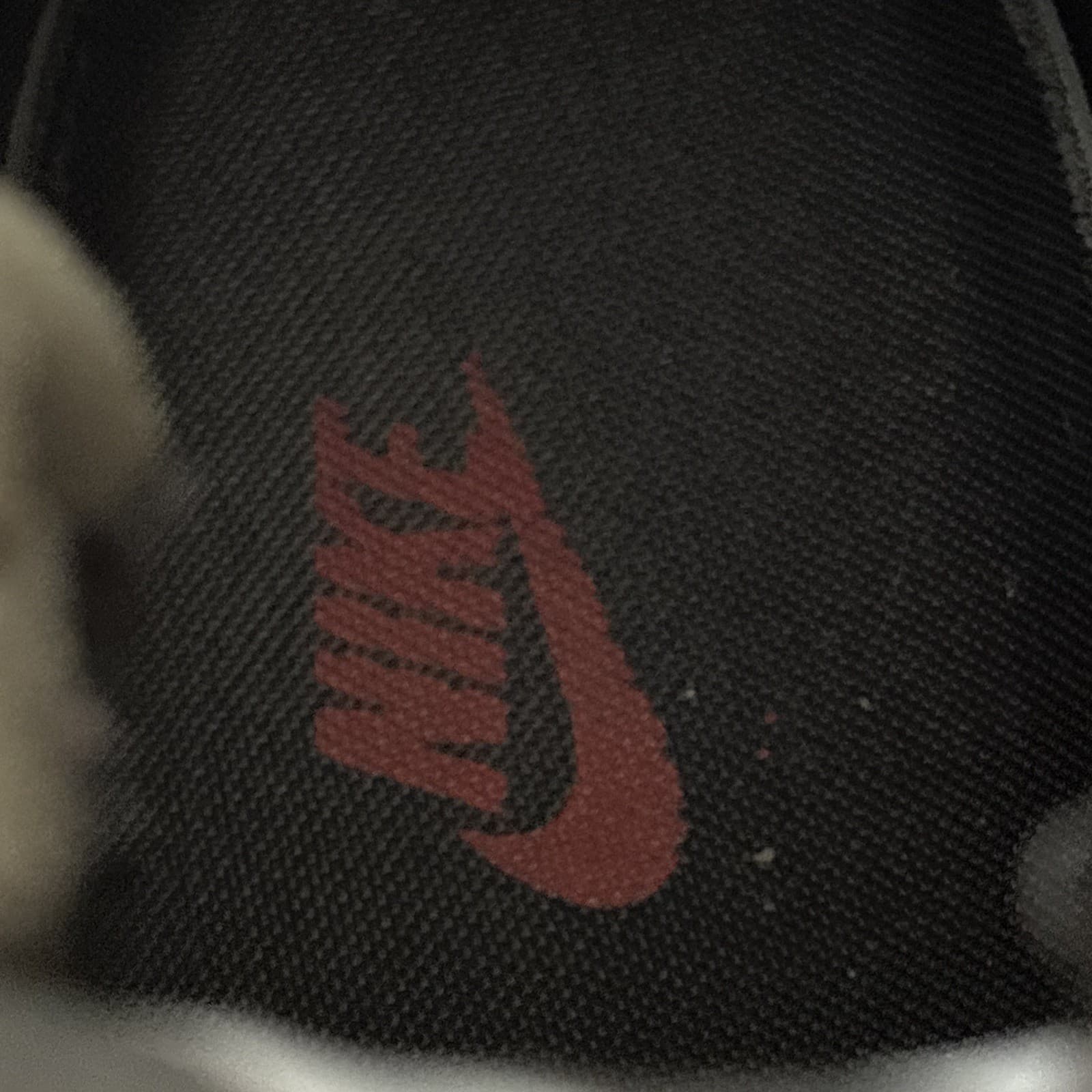 Nike Air Max Graviton Sz 10 616045 006 Mens Leather Top thumbnail 9