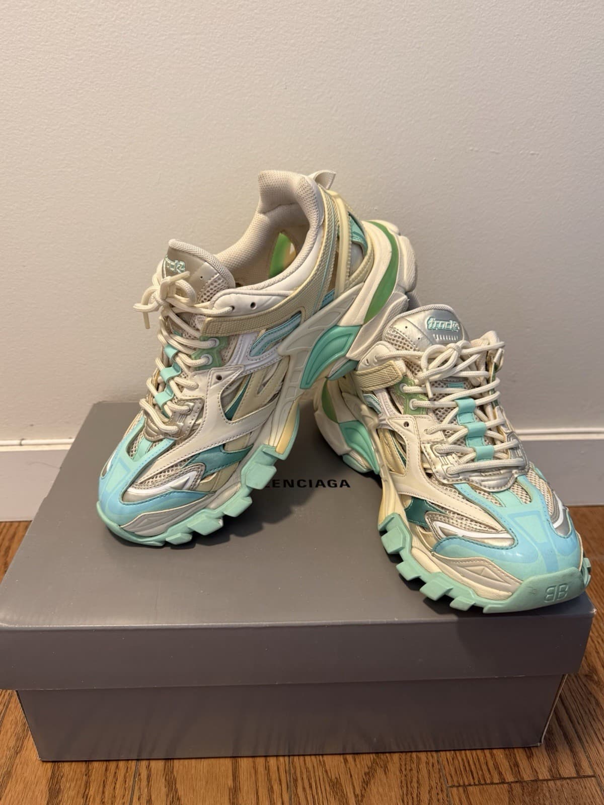 Balenciaga Track 2 Women Sneaker, Tricolor, US Size 10. Spare Laces.