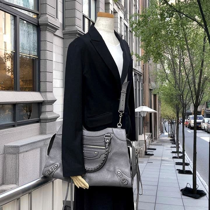 BALENCIAGA 2-Way Bag Neo Classic Medium Gray Handbag Shoulder Bag From Japan thumbnail 24