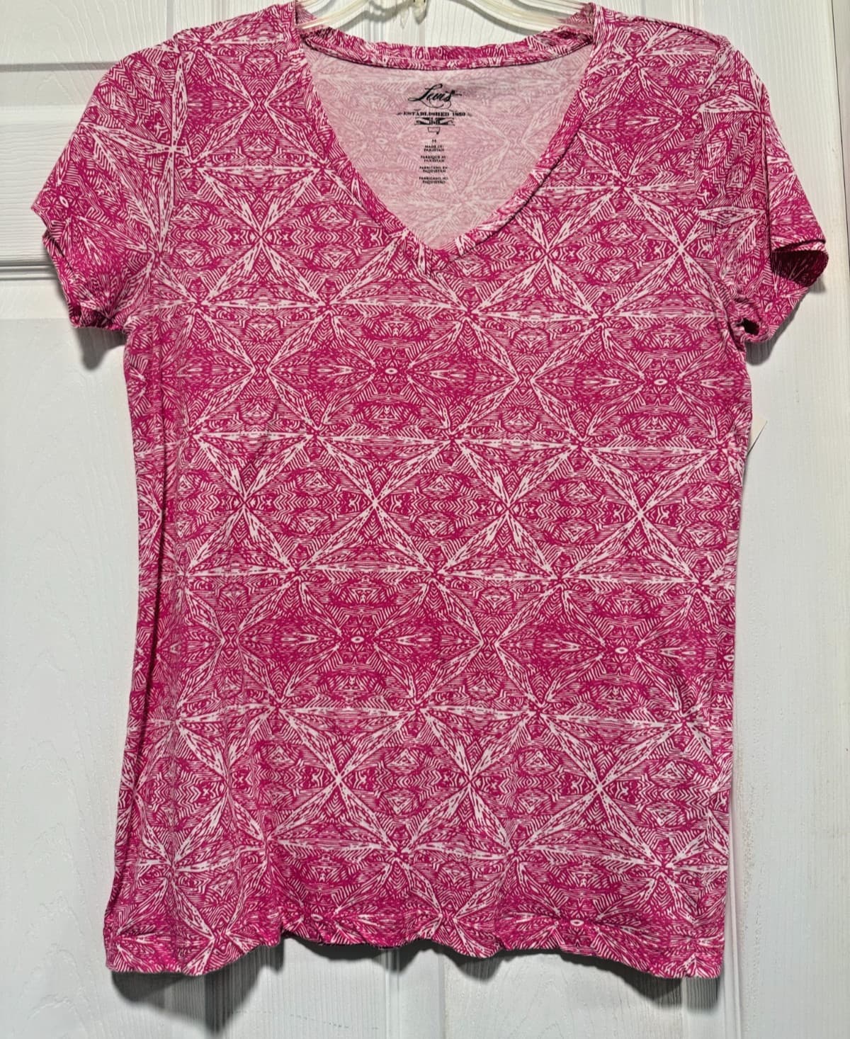 LEVI'S top shirt M 8 Bust 36 Length 25 Pink White Geometric Striped Fitted