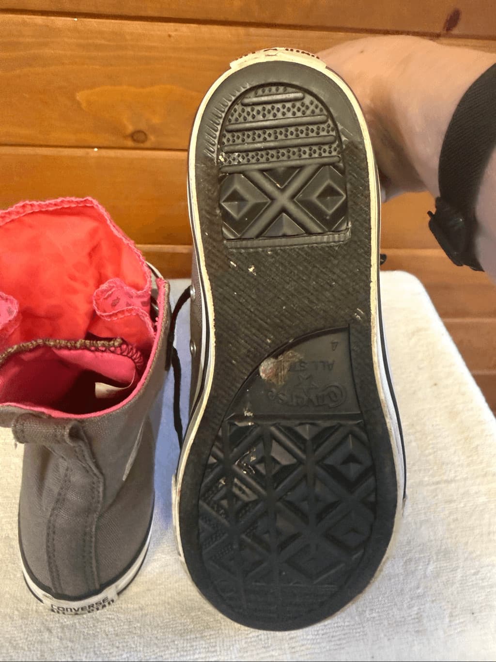 Converse Womans Sz 4 Chuck Taylor All Star high-top Sneakers thumbnail 4