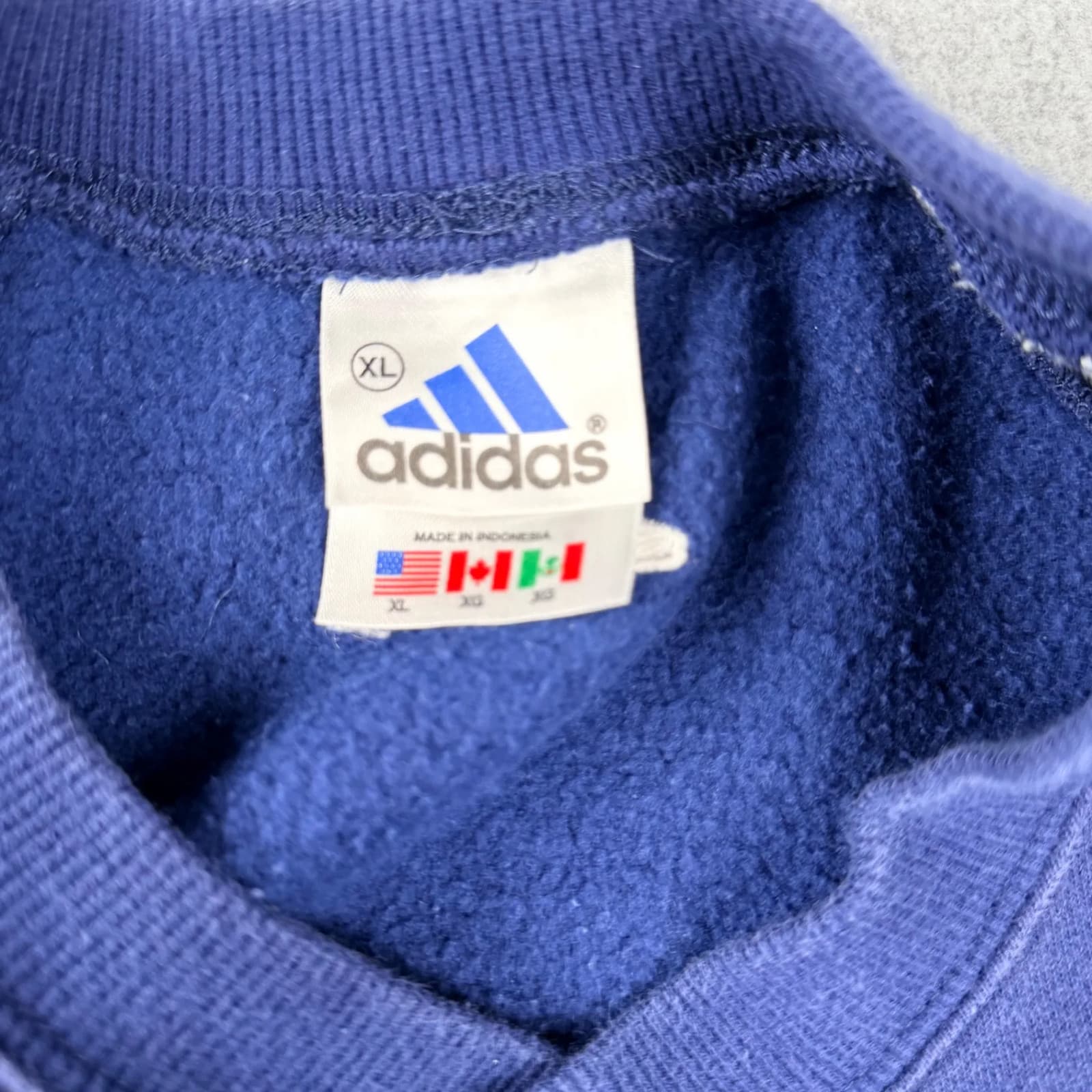 Adidas Mens 3 Stripe Sweatshirt Size XL Blue Vintage Pullover Big Logo thumbnail 6