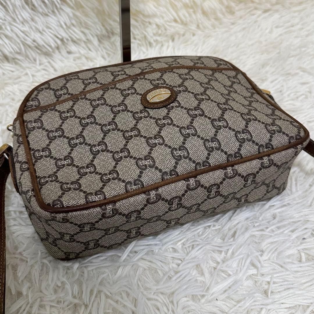 GUCCI Plus GG All-Over Logo Leather Shoulder Bag Brown Charm Italy thumbnail 10