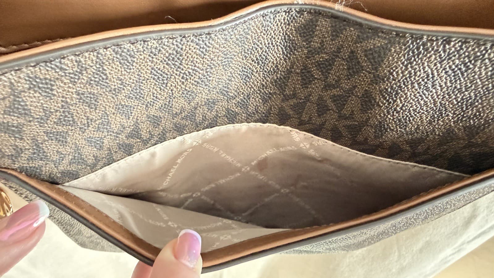 NWOT-Michael Kors Jet Set Travel Small Shoulder Messenger Bag MK Brown thumbnail 10