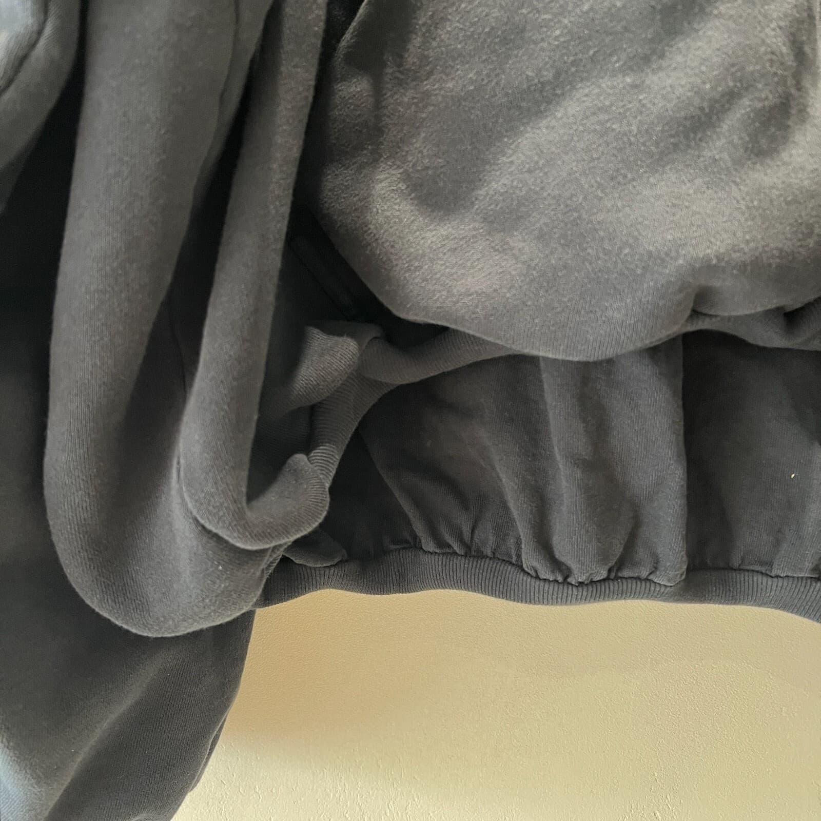 Yeezy Gap Engineered By Balenciaga Dove Hoodie Washed Black 472996-00 SIZE M thumbnail 9