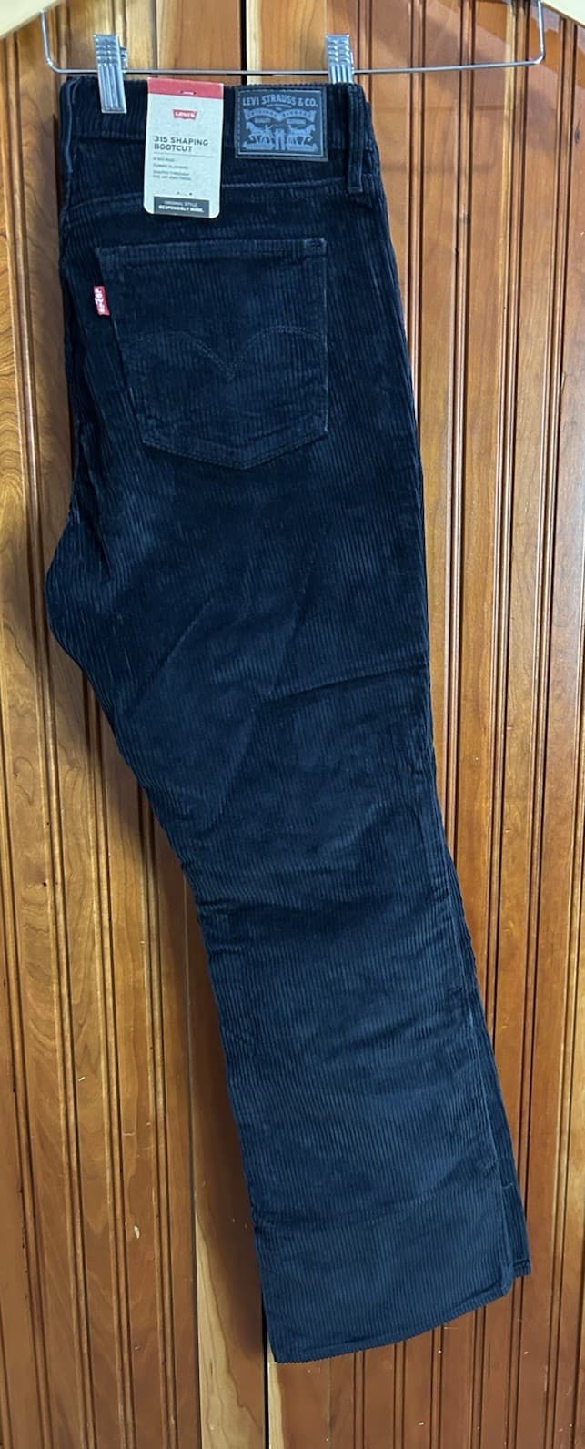 Levi's 315 Shaping Bootcut Black Wide Corduroys Size 32x30 NWT! Irregulars 34X30